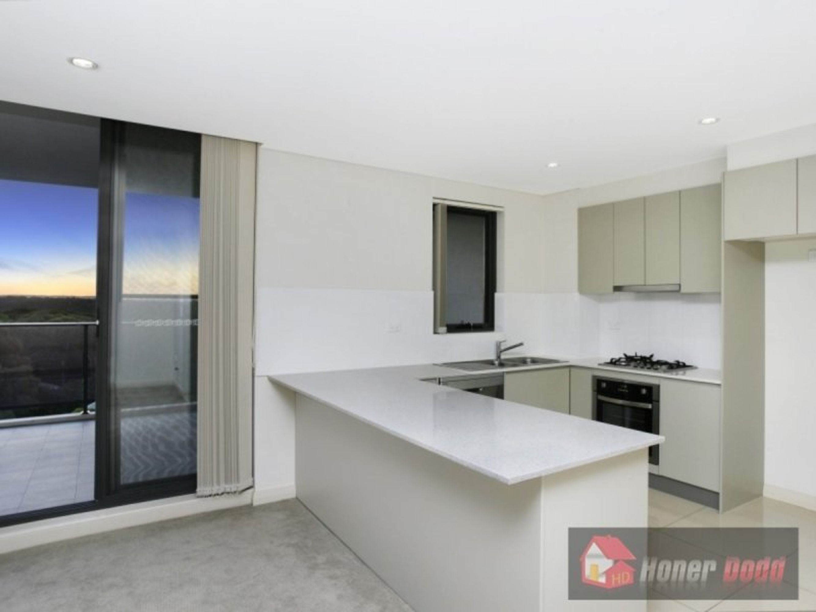 36/10-18 Robertson Street, Sutherland, Sutherland - Thumbnail 4