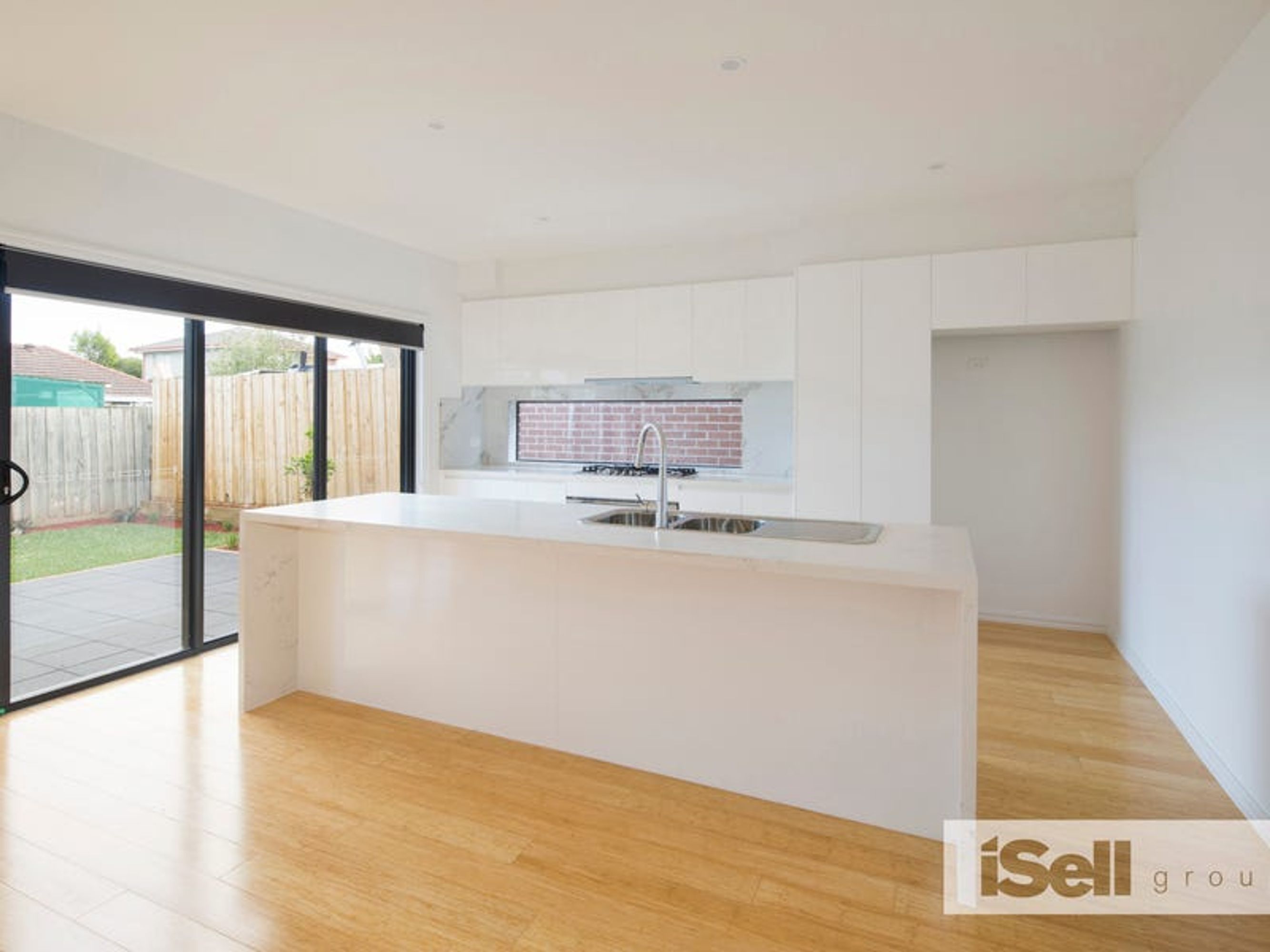 2/3 Halifax Street, Mulgrave - Thumbnail 2