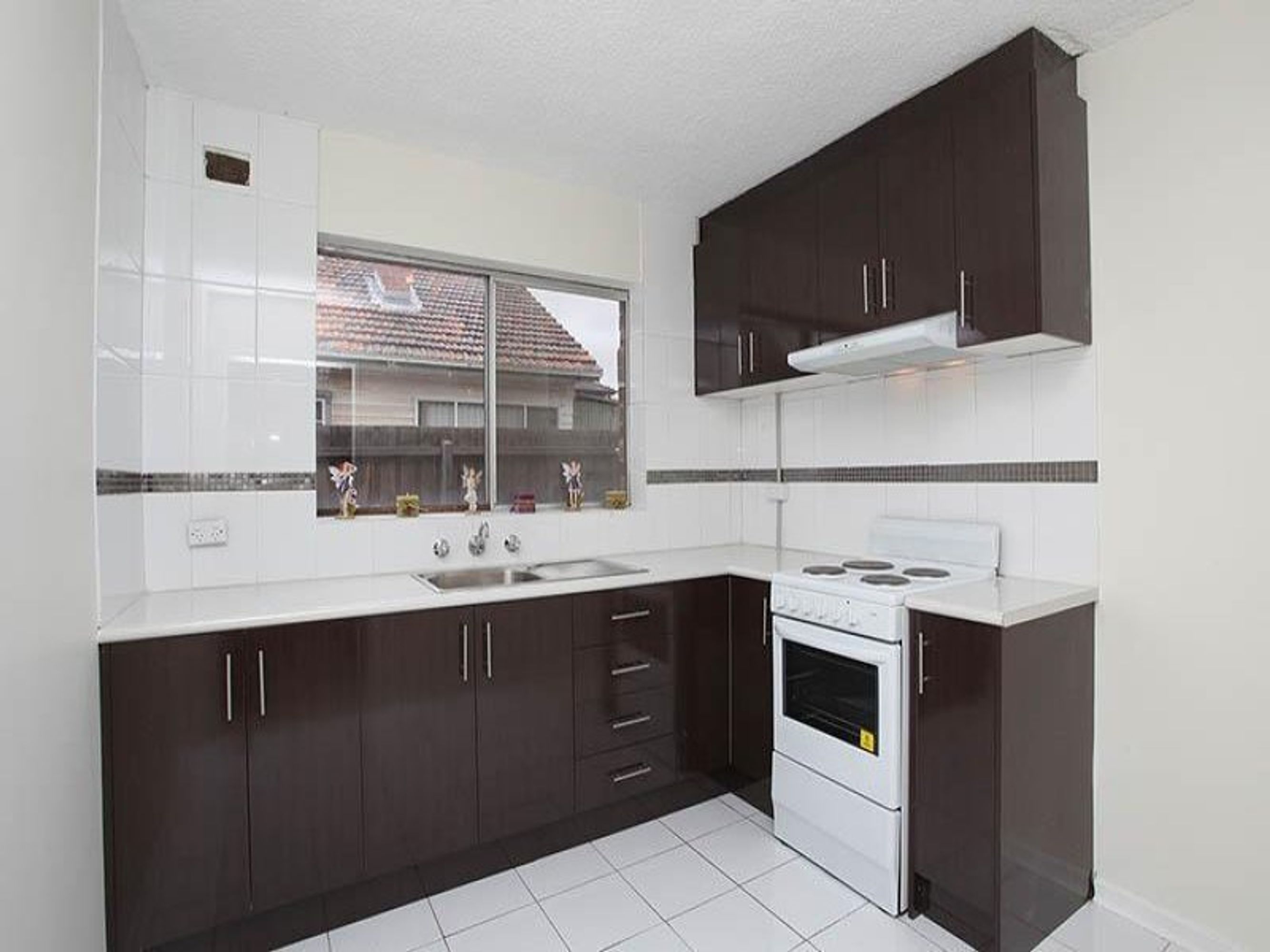 2/52 King Edward Avenue, Albion - Thumbnail 2
