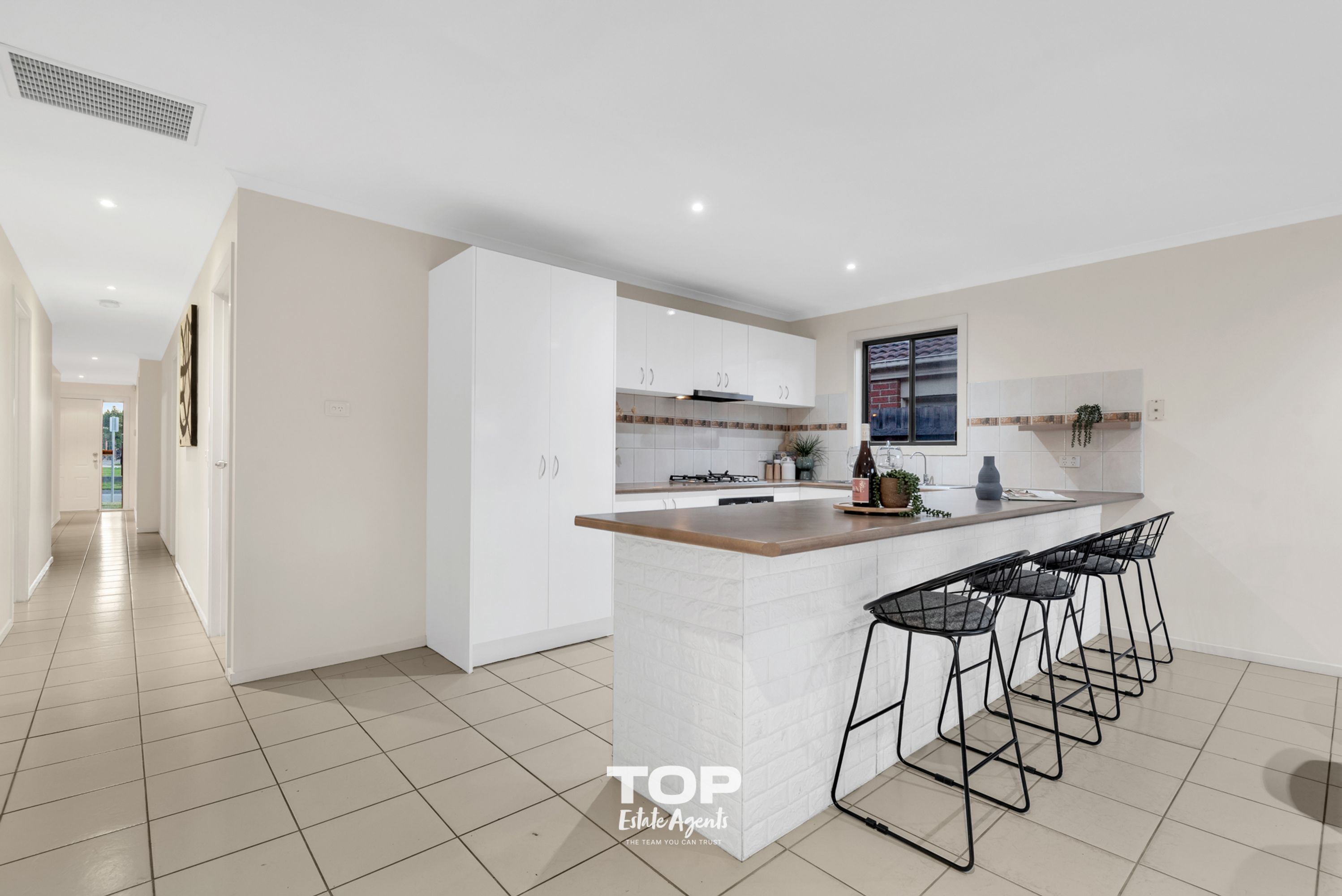 61 Golden Grove Drive, Narre Warren South - Thumbnail 5