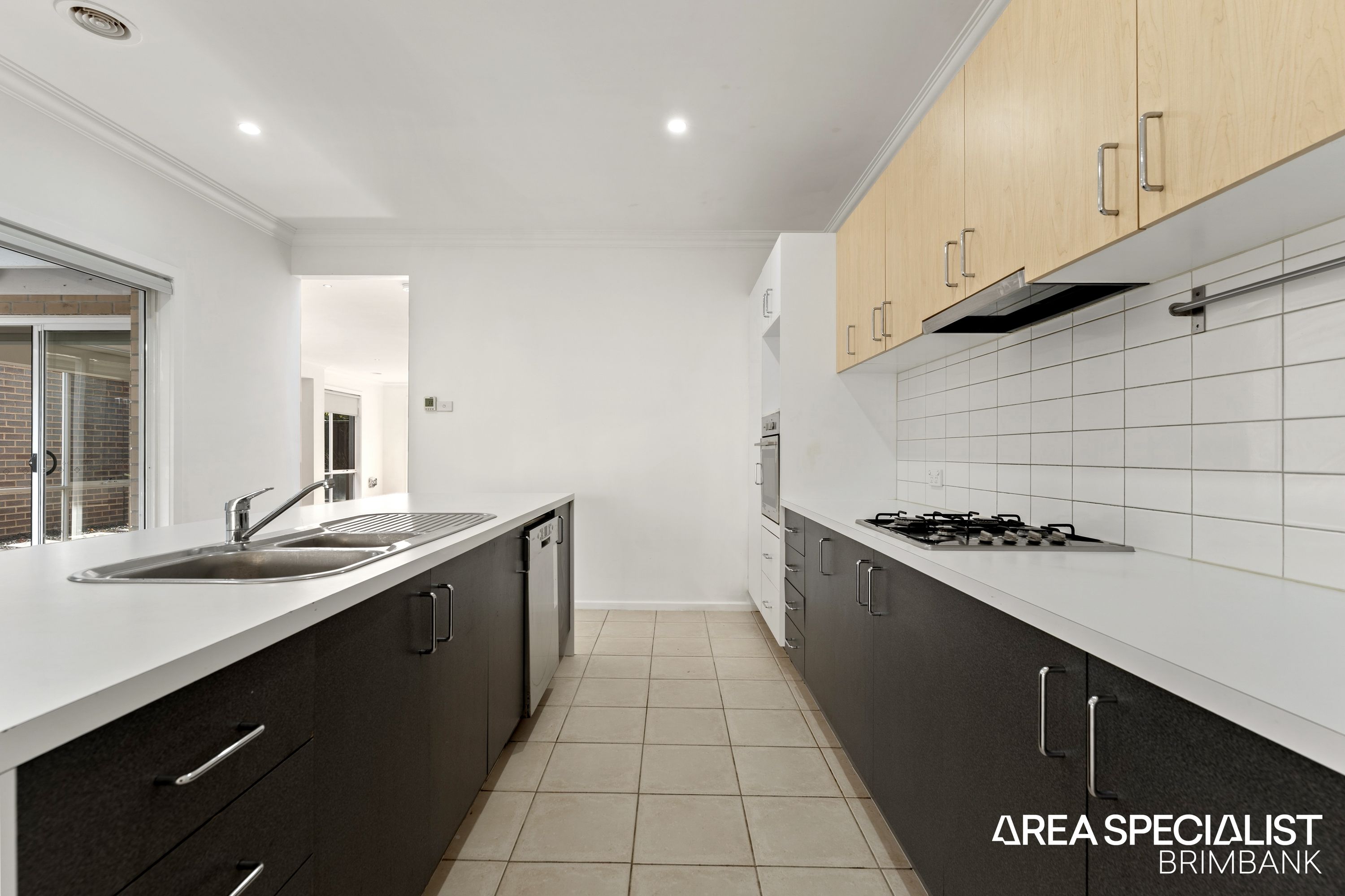 10 Chlosam Court, Cairnlea, Cairnlea - Thumbnail 5