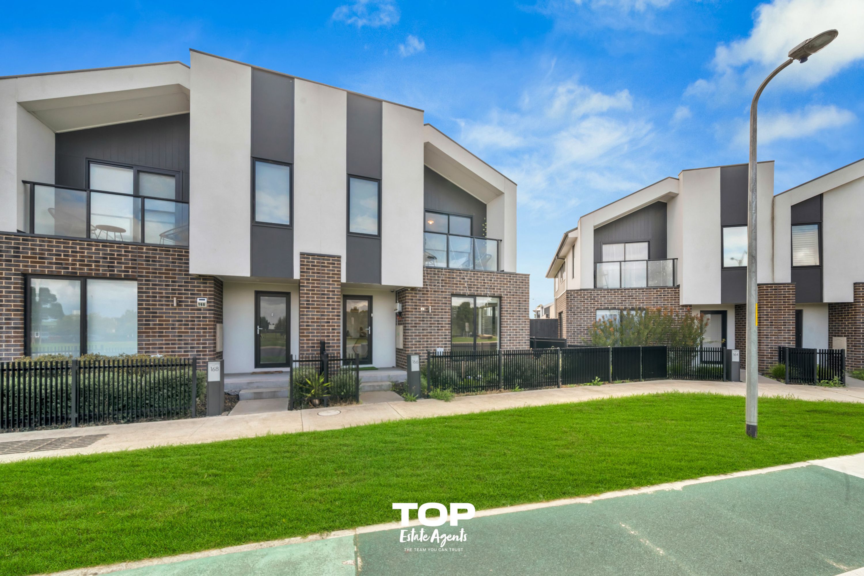 166 Bridge Road, Officer - Thumbnail 4