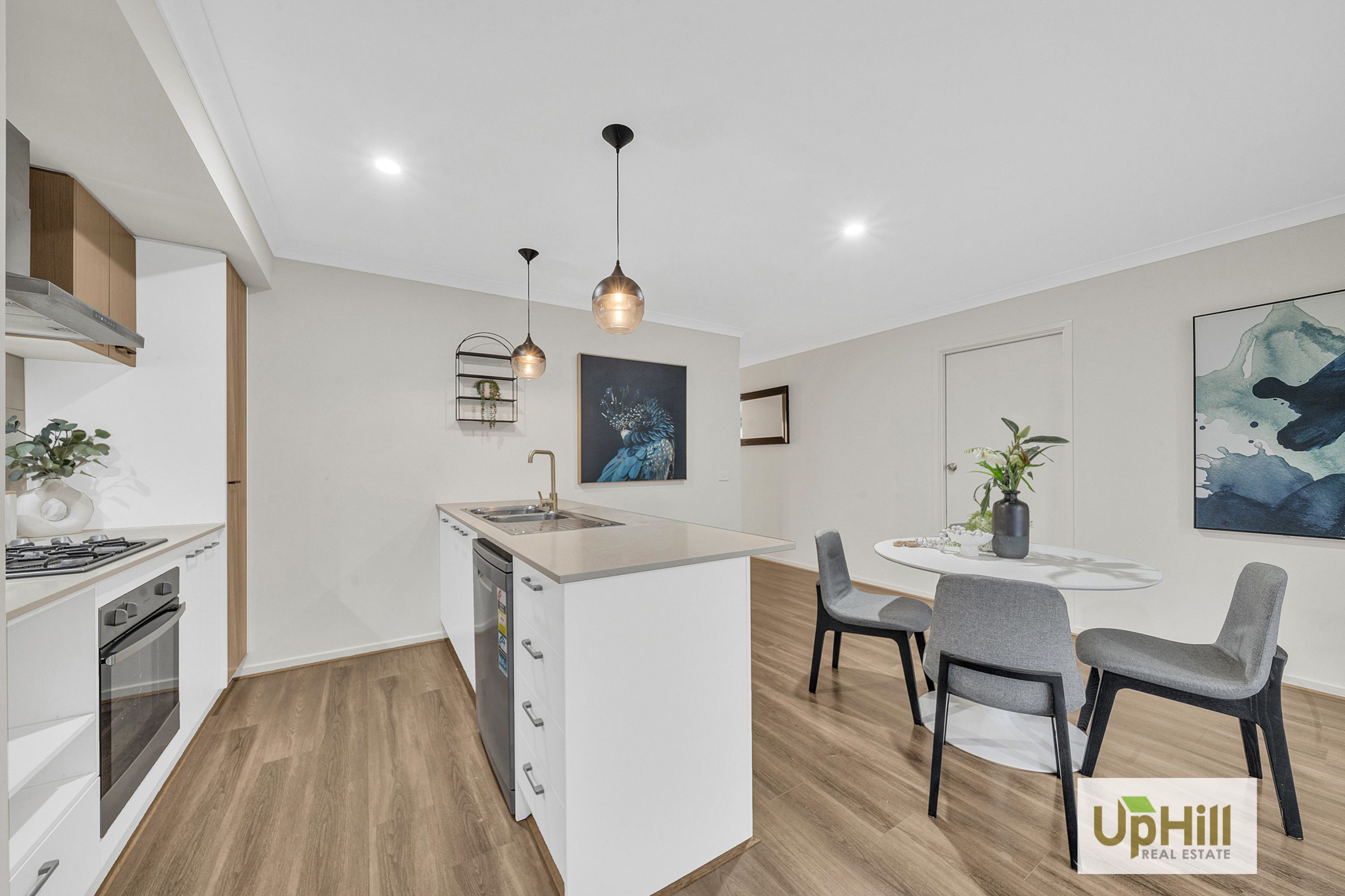 13 Pump House Crescent, Clyde - Thumbnail 8