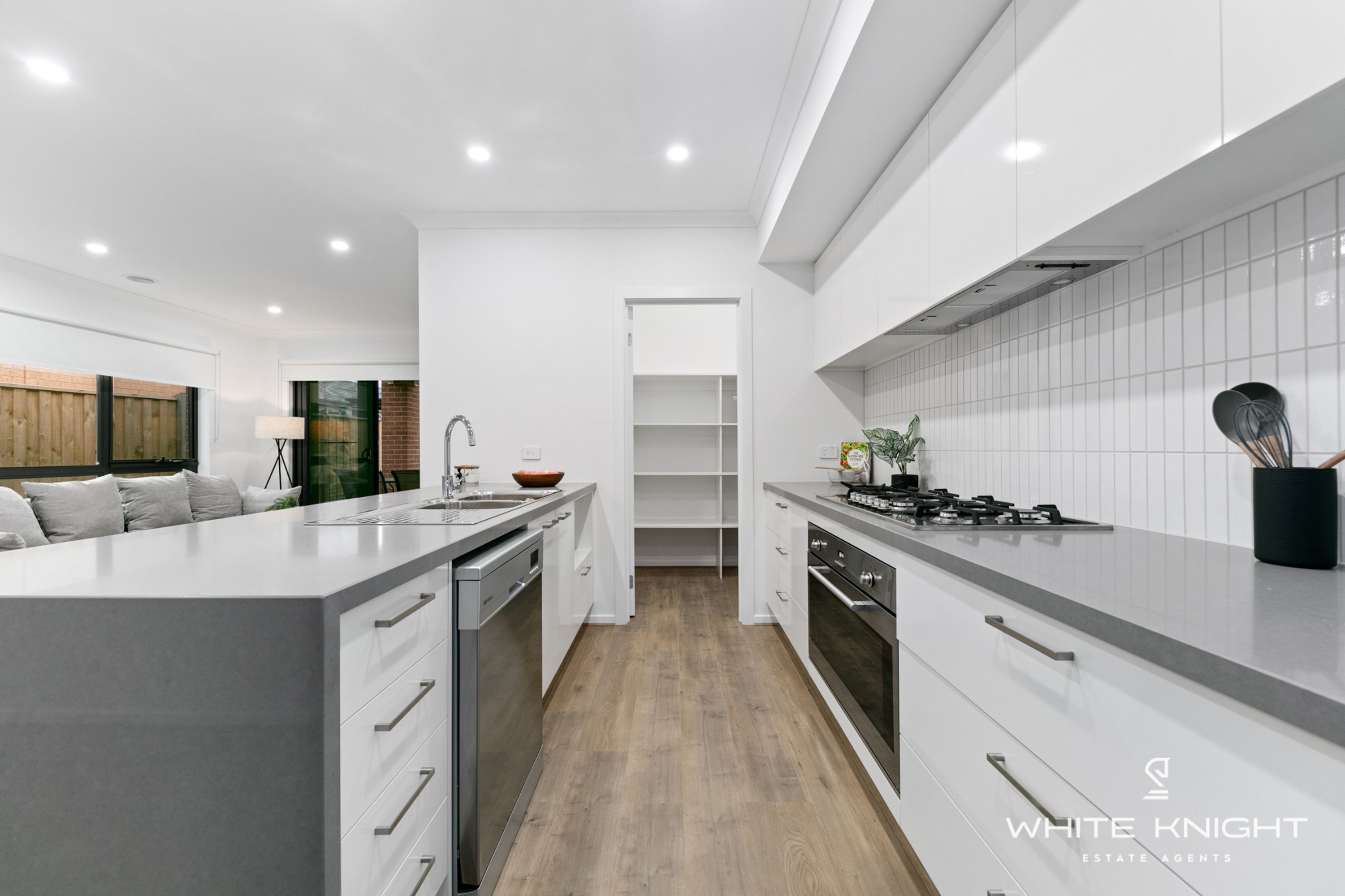 29 Rushmore Way, Bonnie Brook VIC 3335, Bonnie Brook - Thumbnail 3