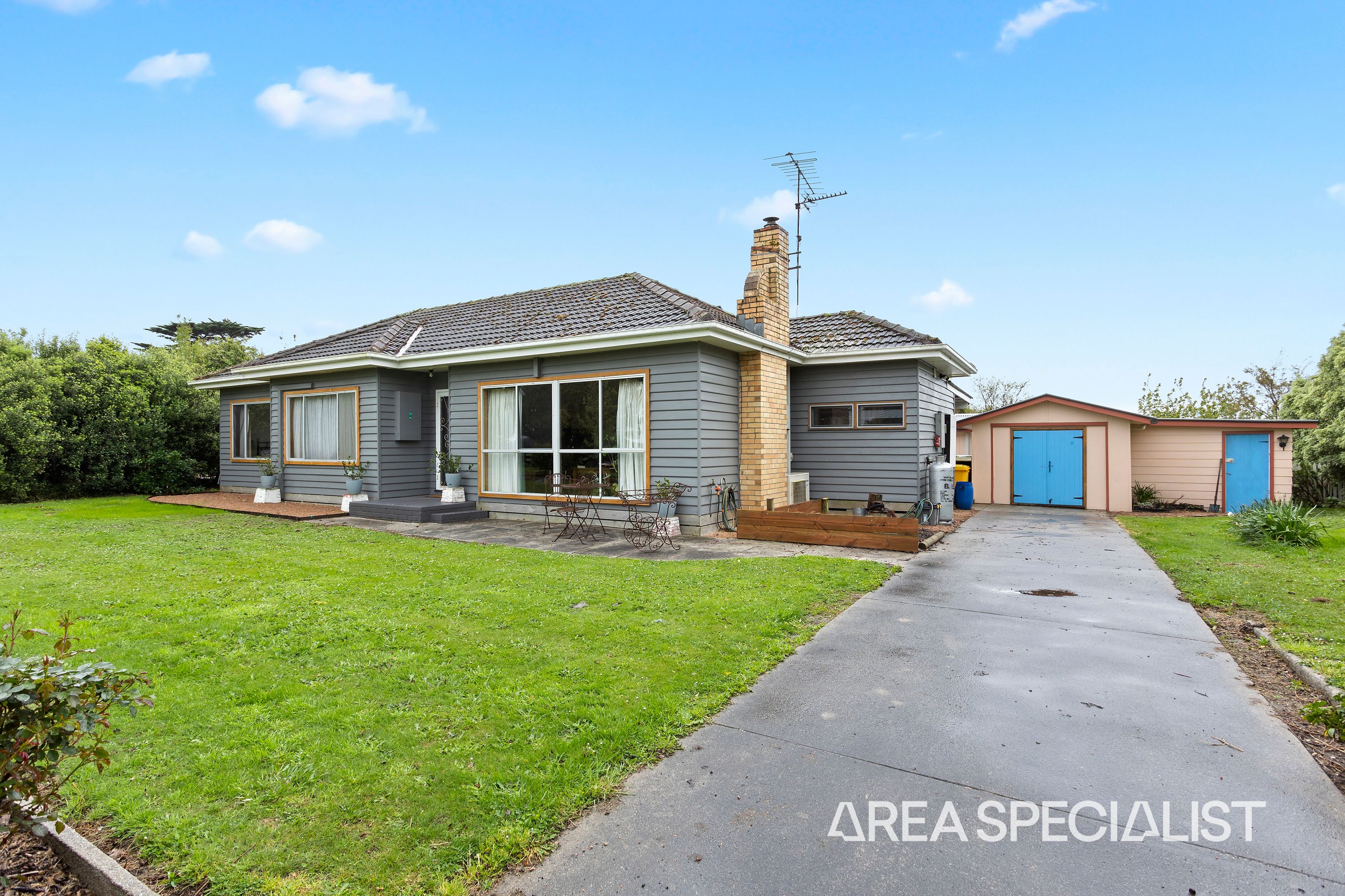 898 Sheepways Road, Loch - Thumbnail 3