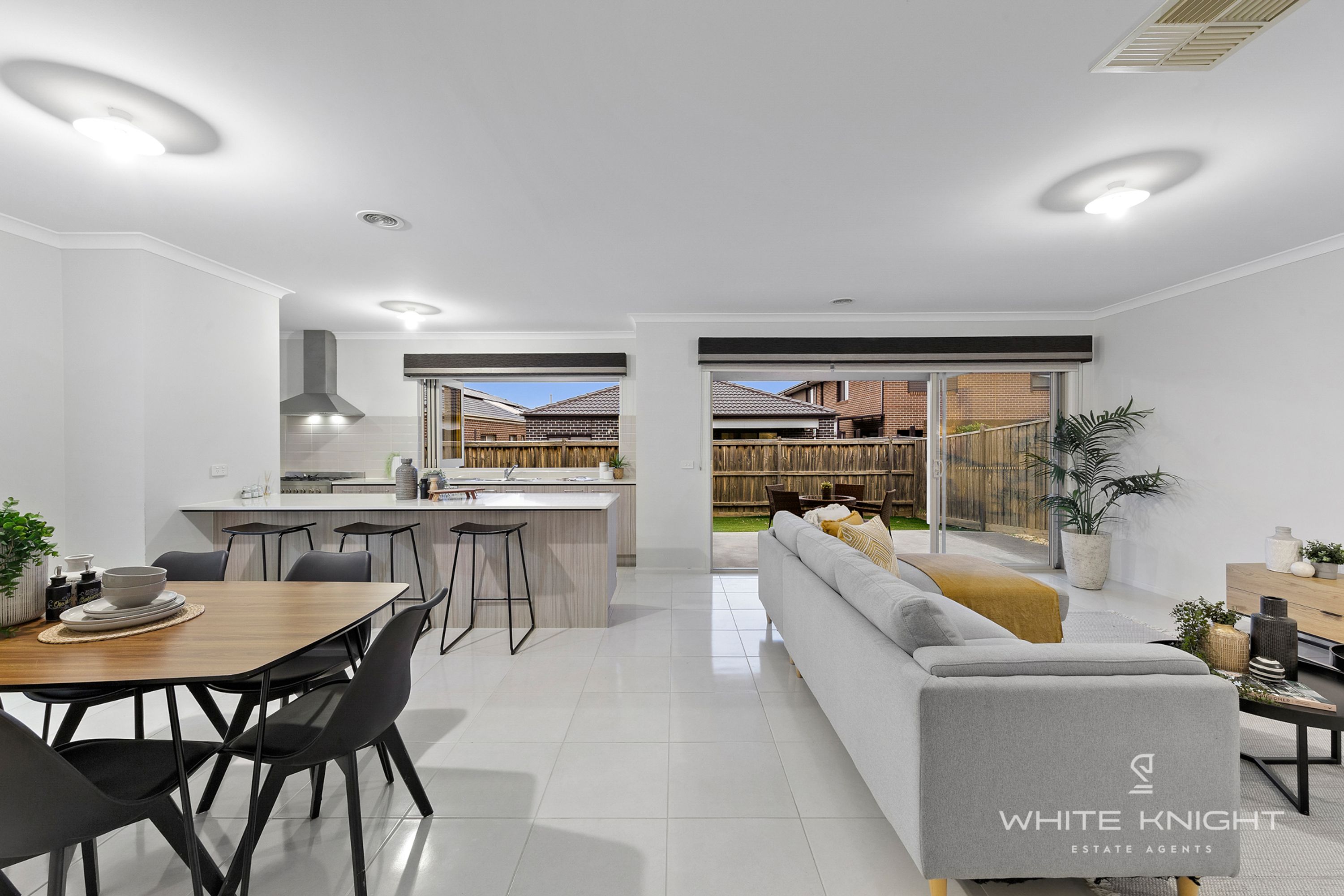 18 Aubisque Close, Fraser Rise VIC 3336, Fraser Rise - Thumbnail 3