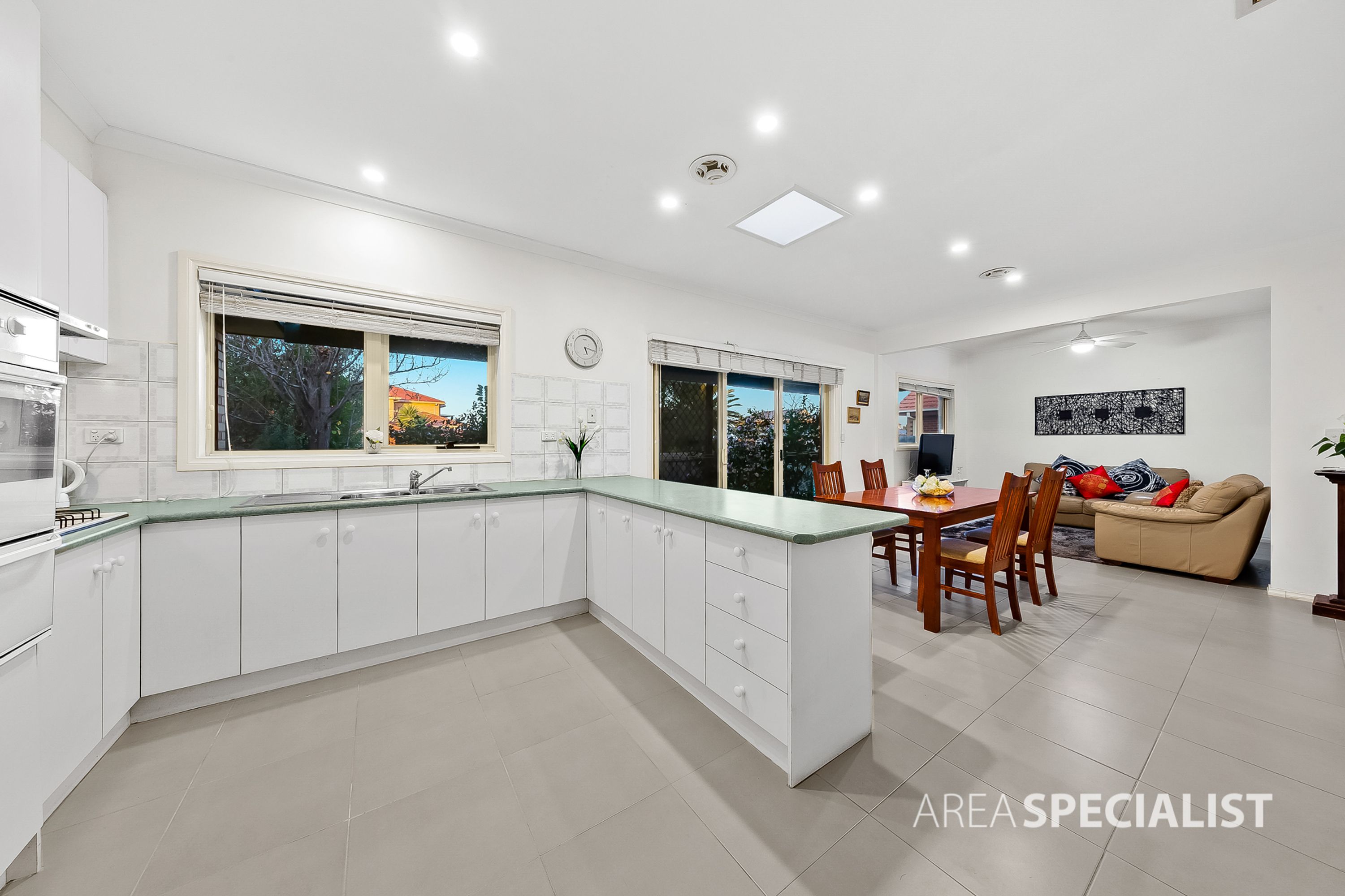 99 Lady Nelson Way, Keilor Downs VIC 3038, Keilor Downs - Thumbnail 5