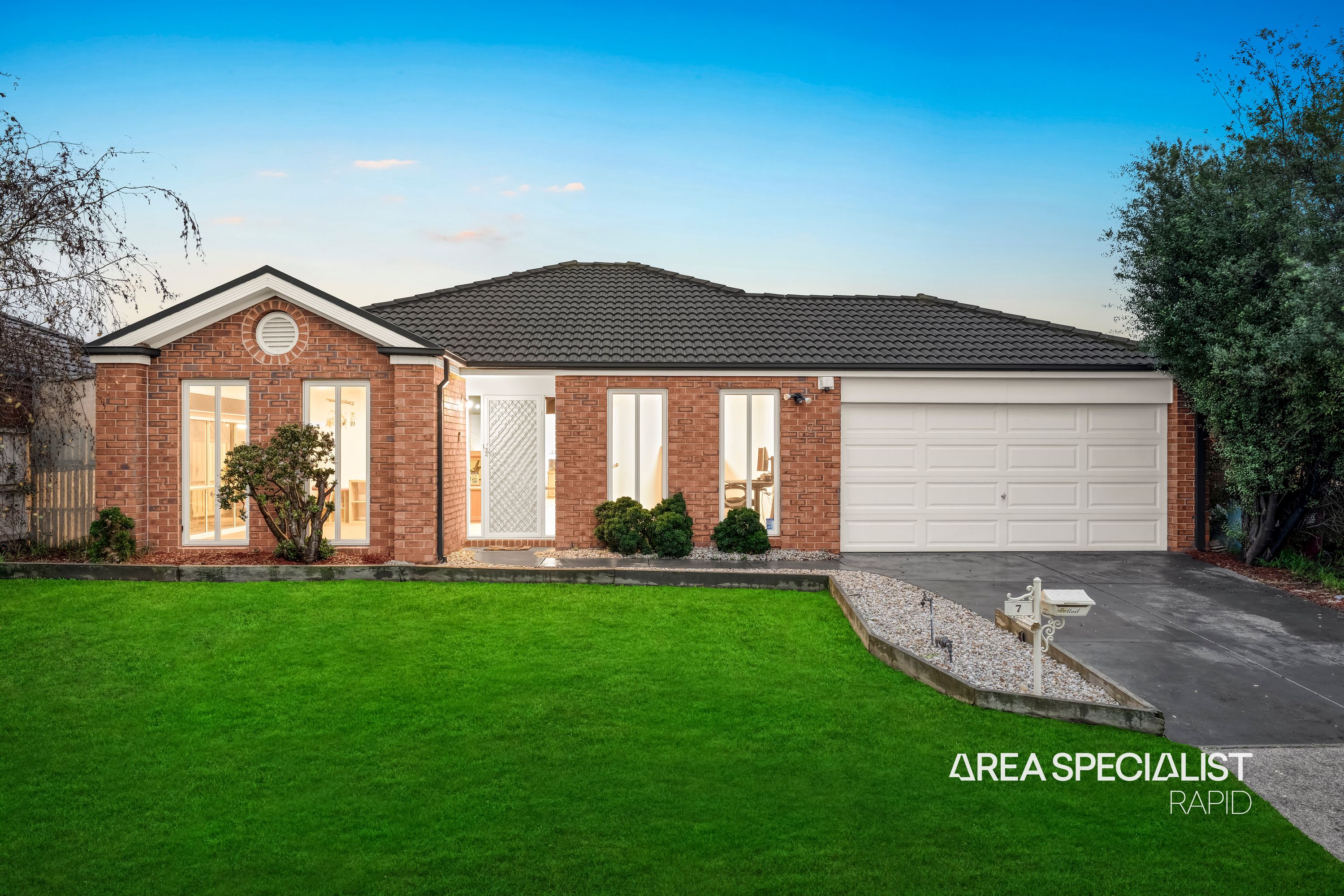 7 Hadley Circuit, Narre Warren South, Narre Warren South - Image 1