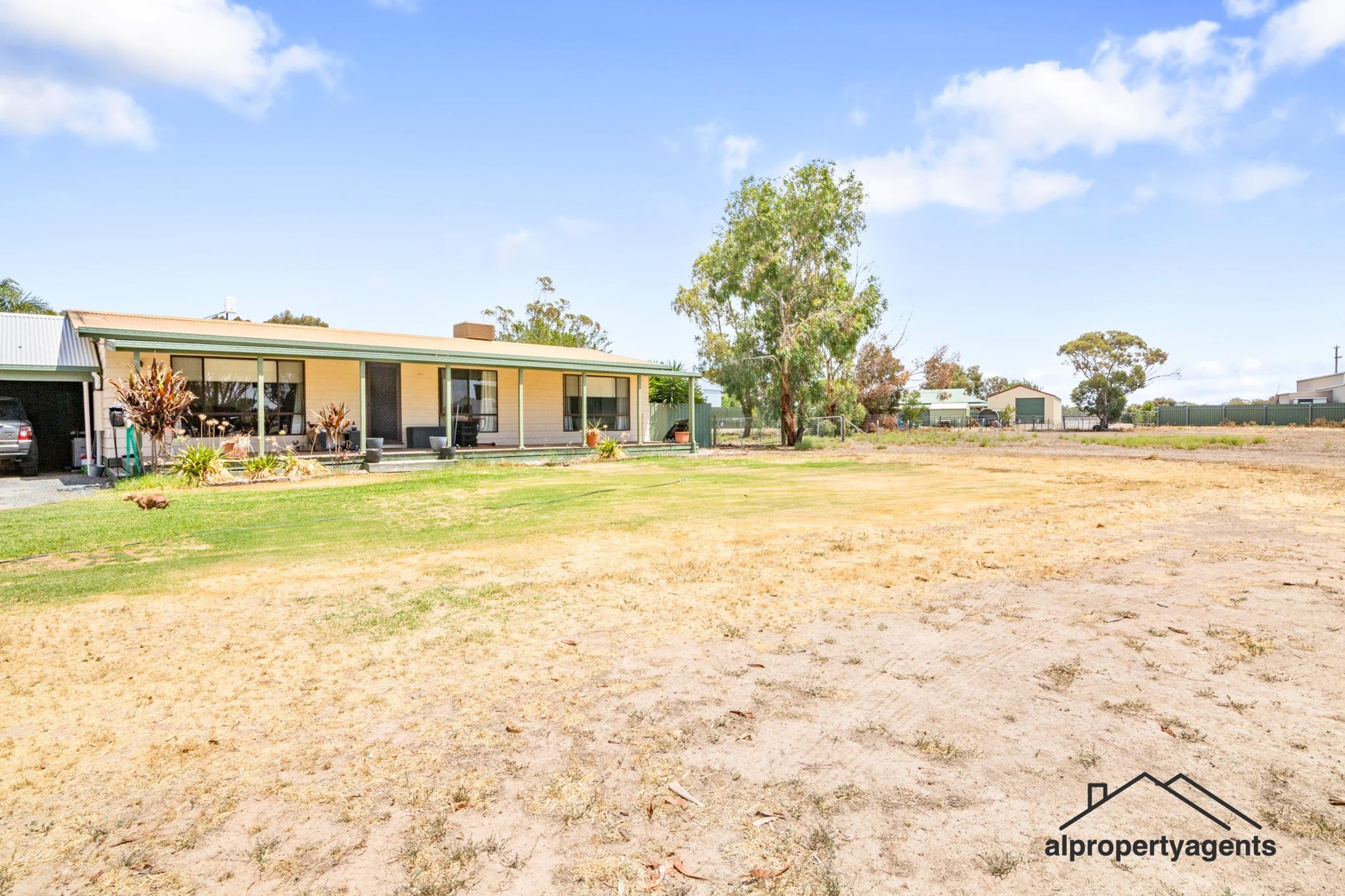 115 Peppertree Lane, Horsham VIC 3400, Horsham - Thumbnail 2