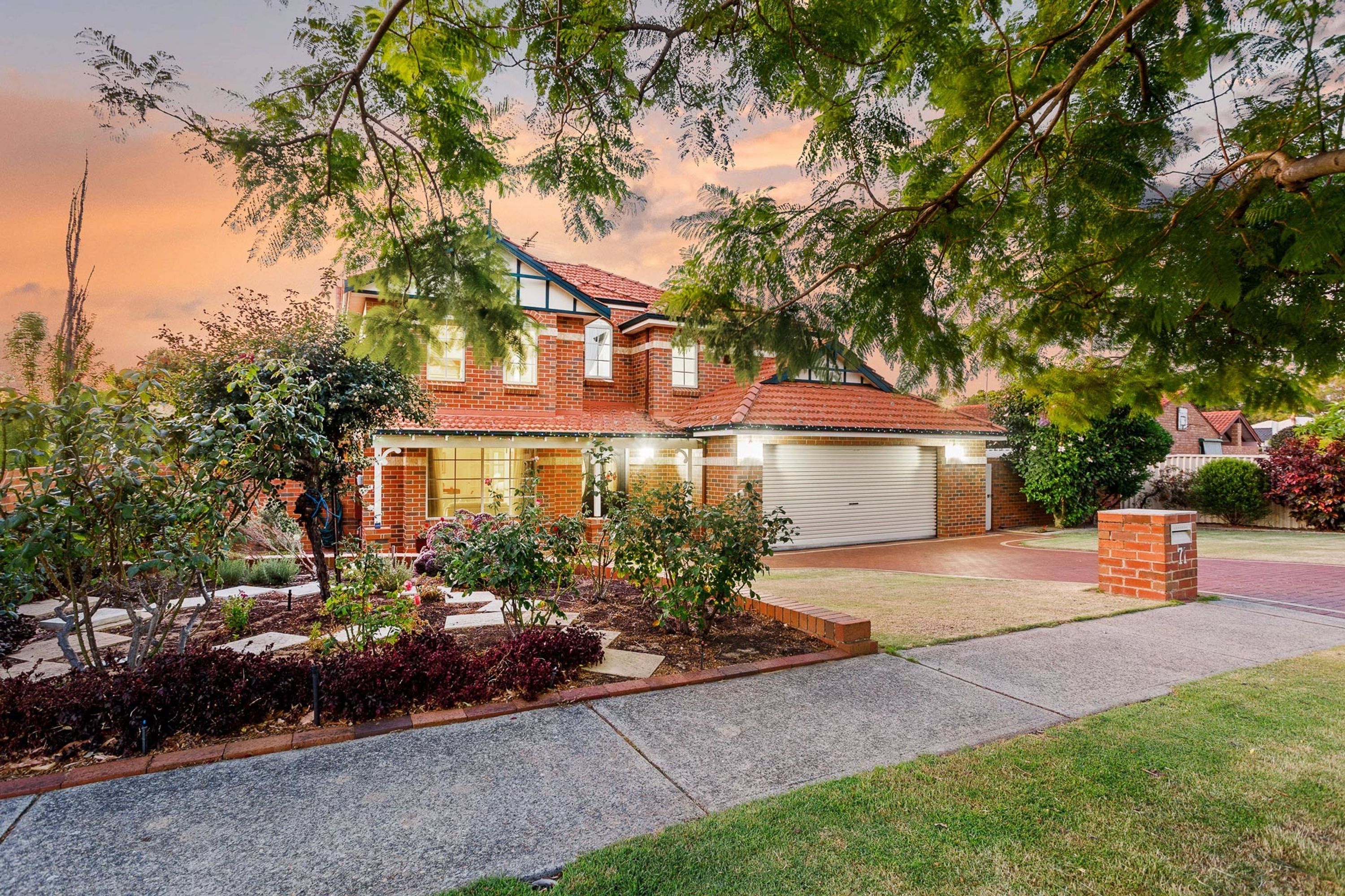 71 Valencia Avenue, Wembley Downs - Image 1