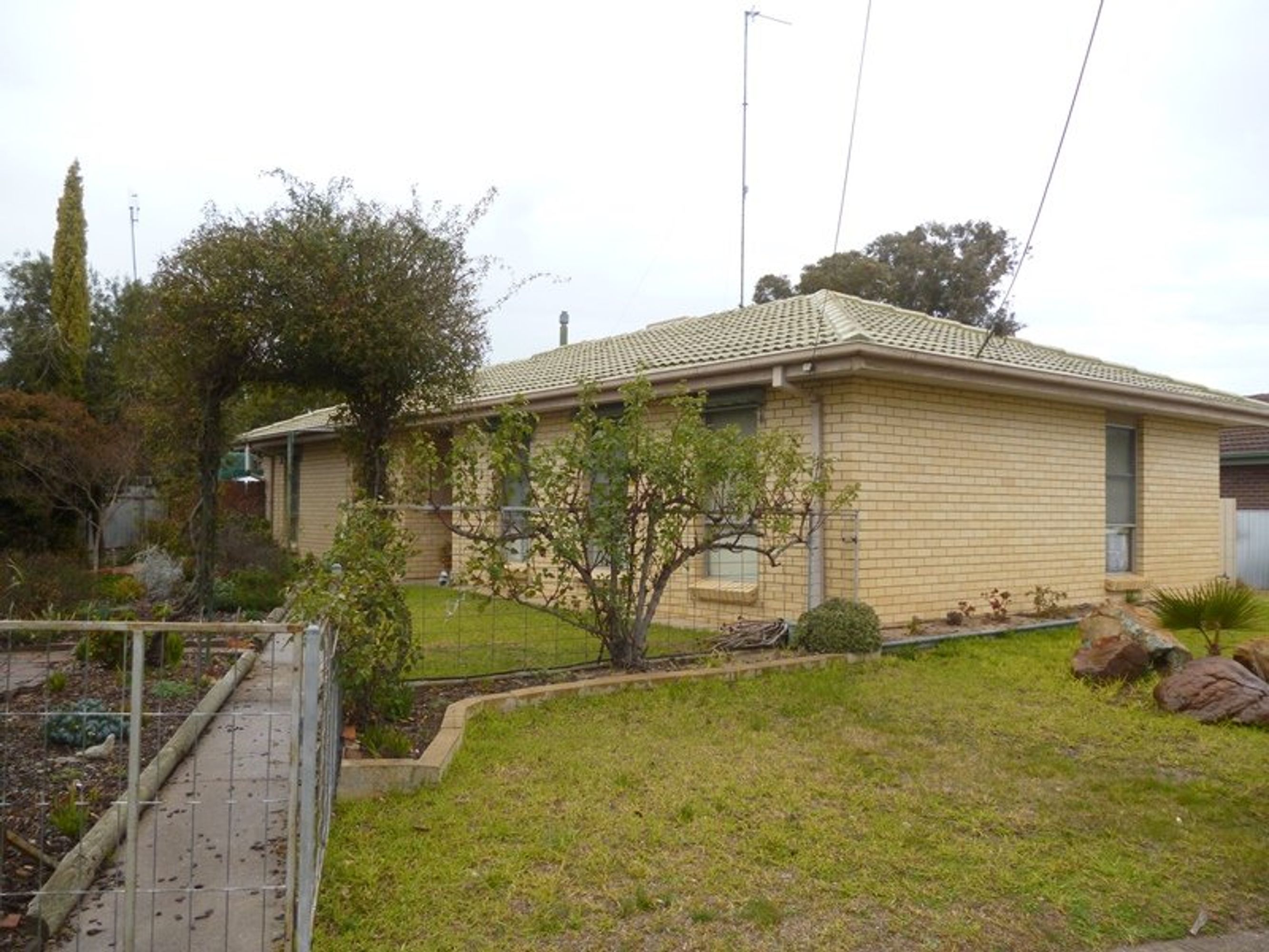 5 Forsyth Avenue, Horsham VIC 3400