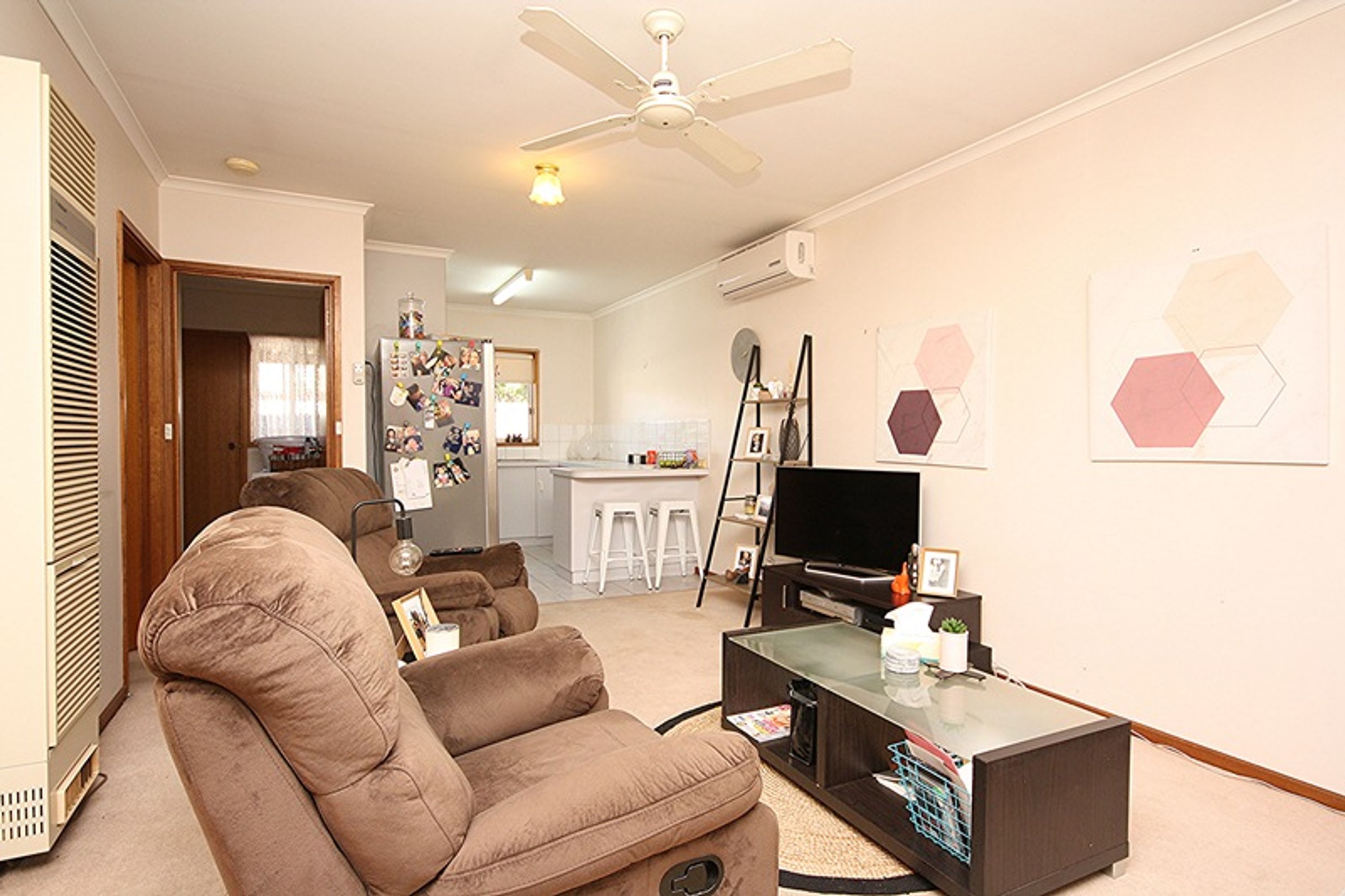 3/4 Stewart Street, Horsham VIC 3400, Horsham - Thumbnail 2