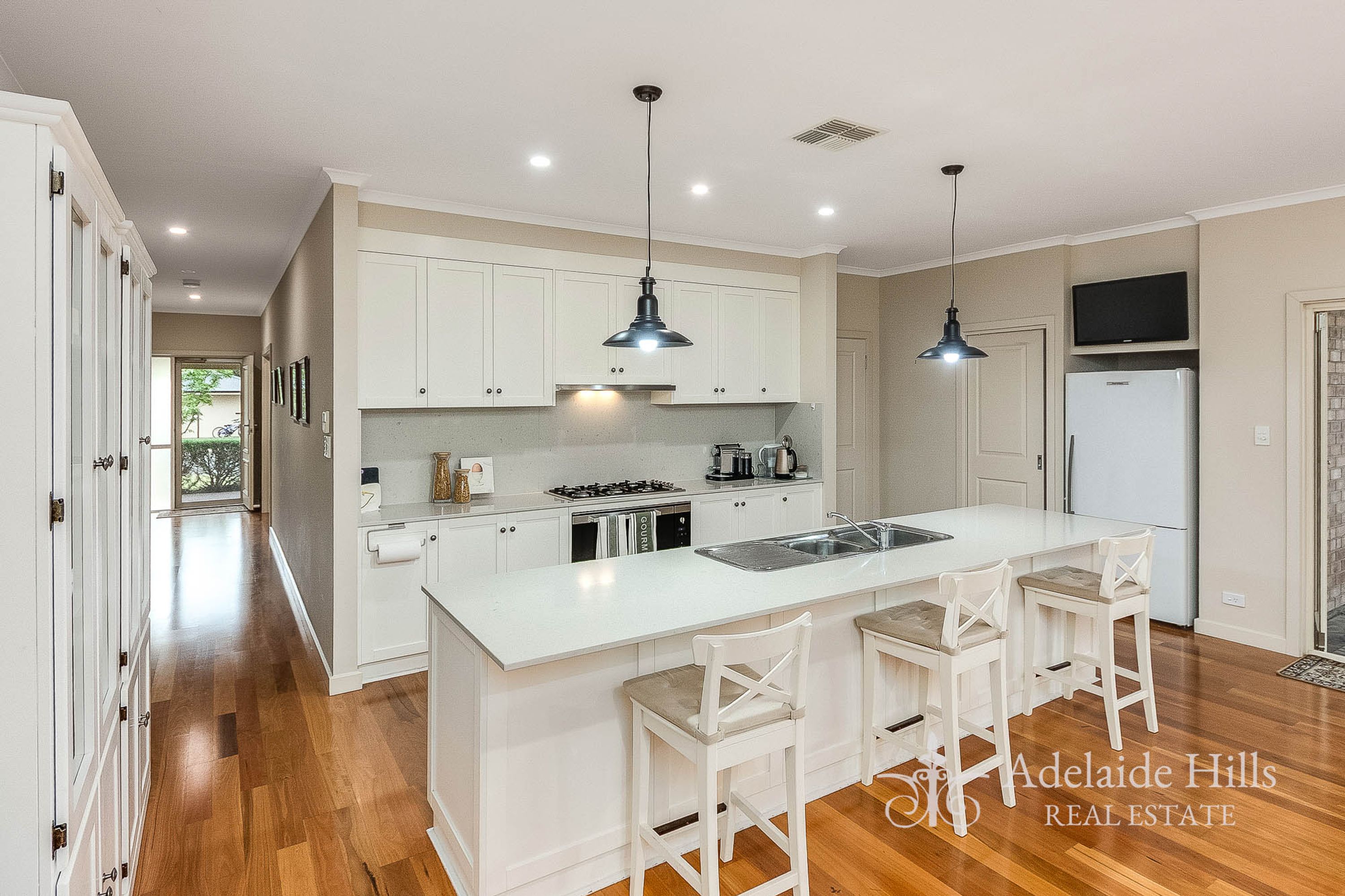 5 Charbray Court, Mount Barker SA 5251, Mount Barker - Thumbnail 2
