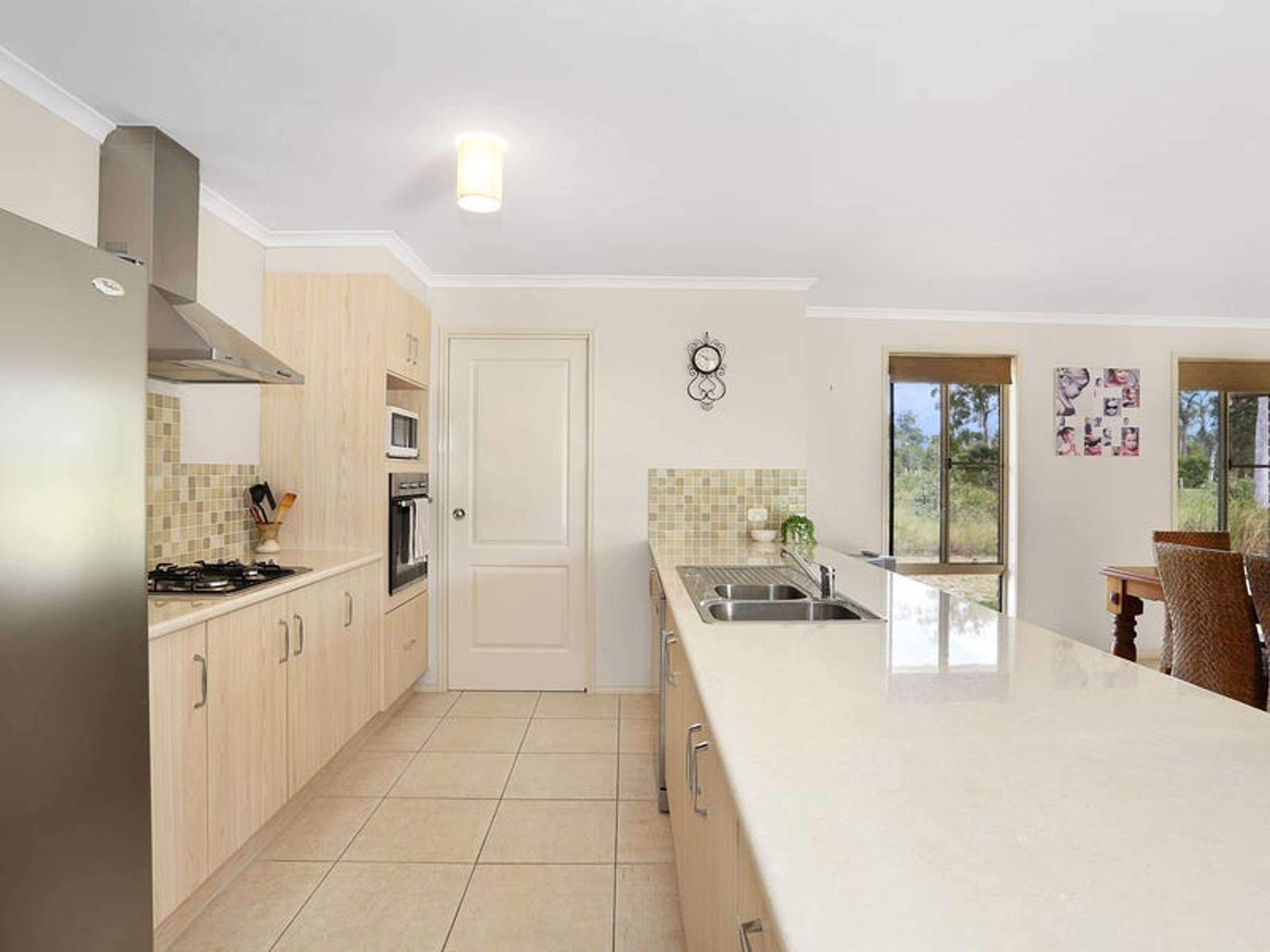 6 Cockatiel Crescent, Gulmarrad - Thumbnail 4