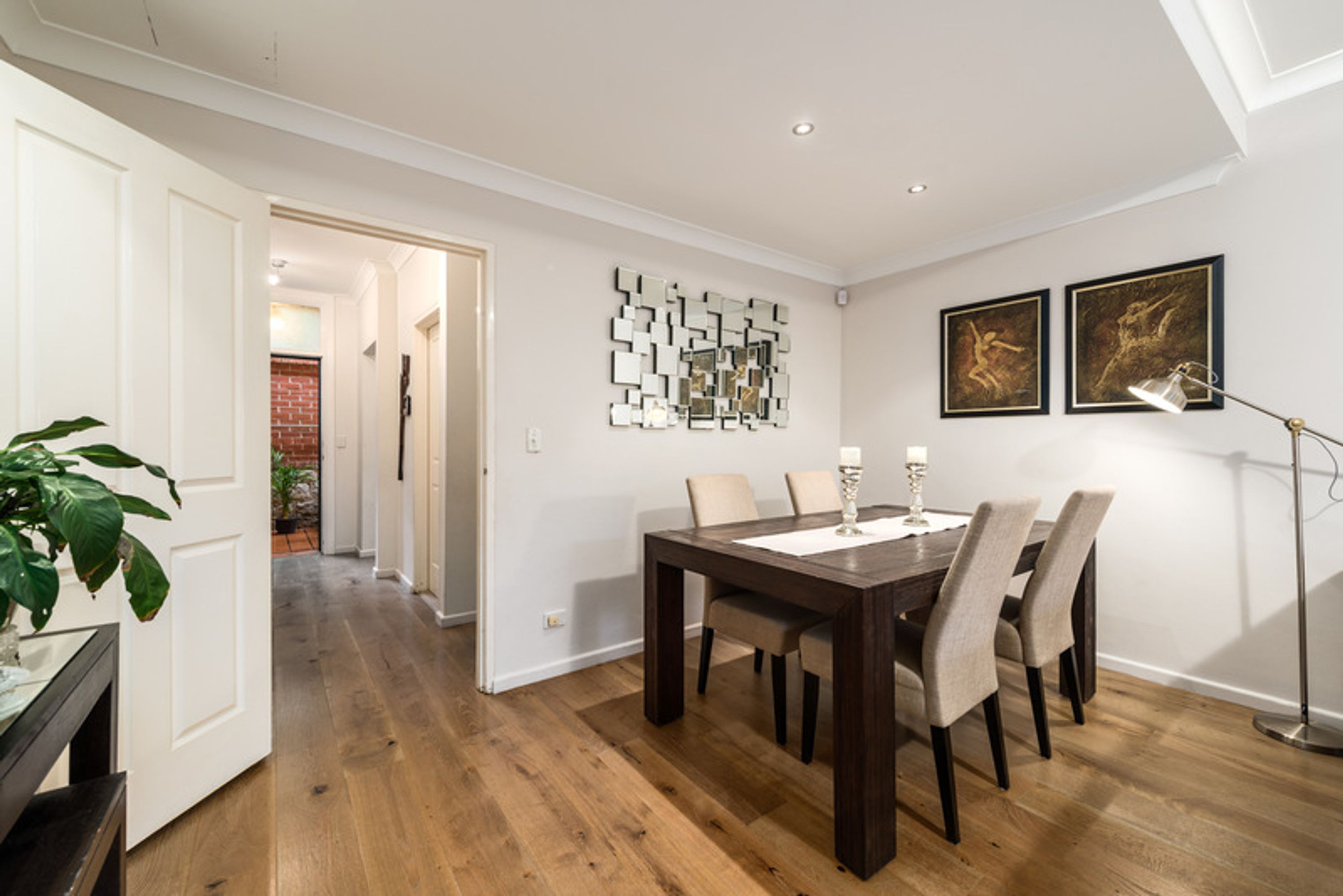 2/15 Langley Avenue, Cremorne - Thumbnail 3