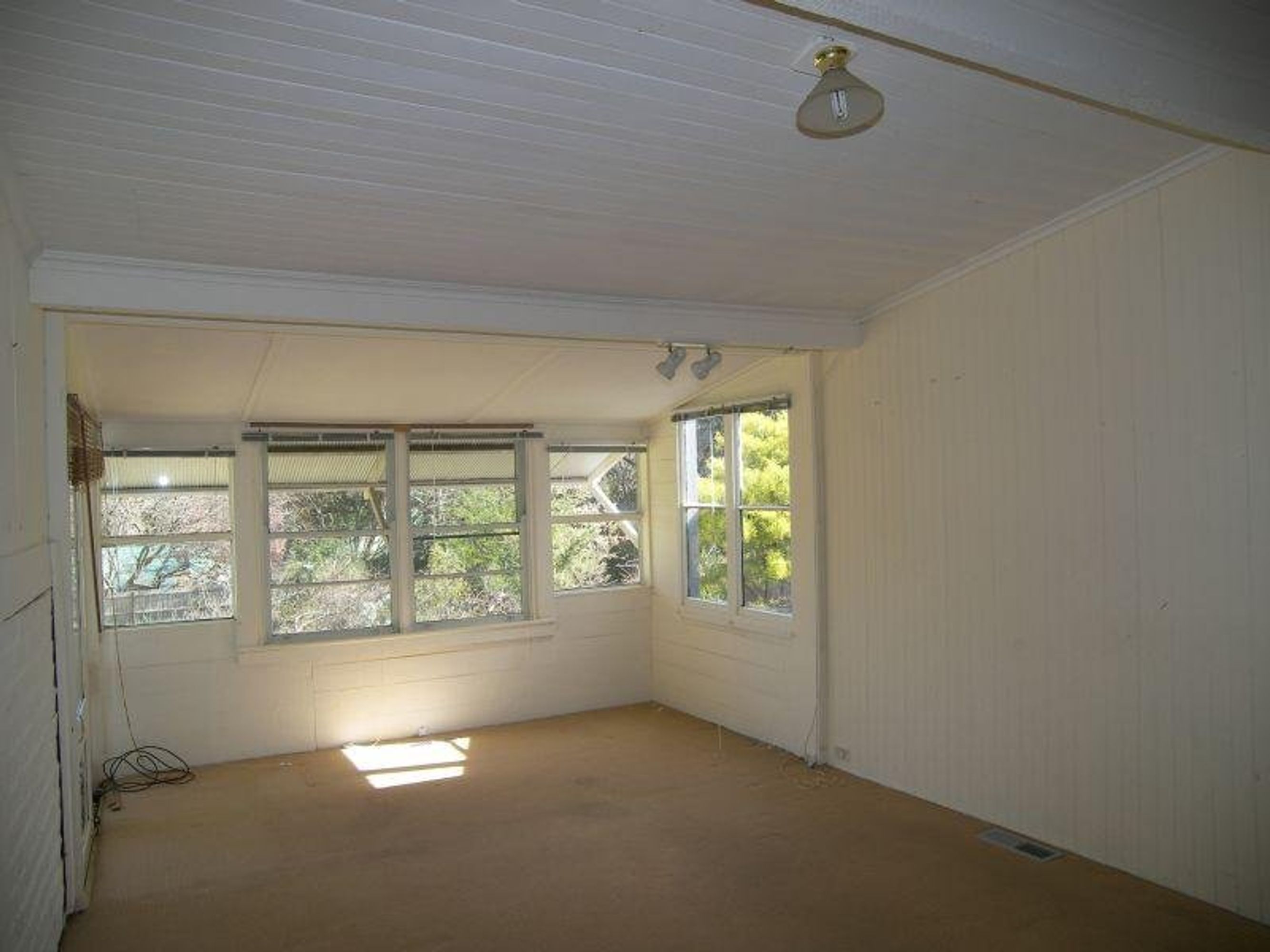 143 Lurline St, Katoomba - Thumbnail 3