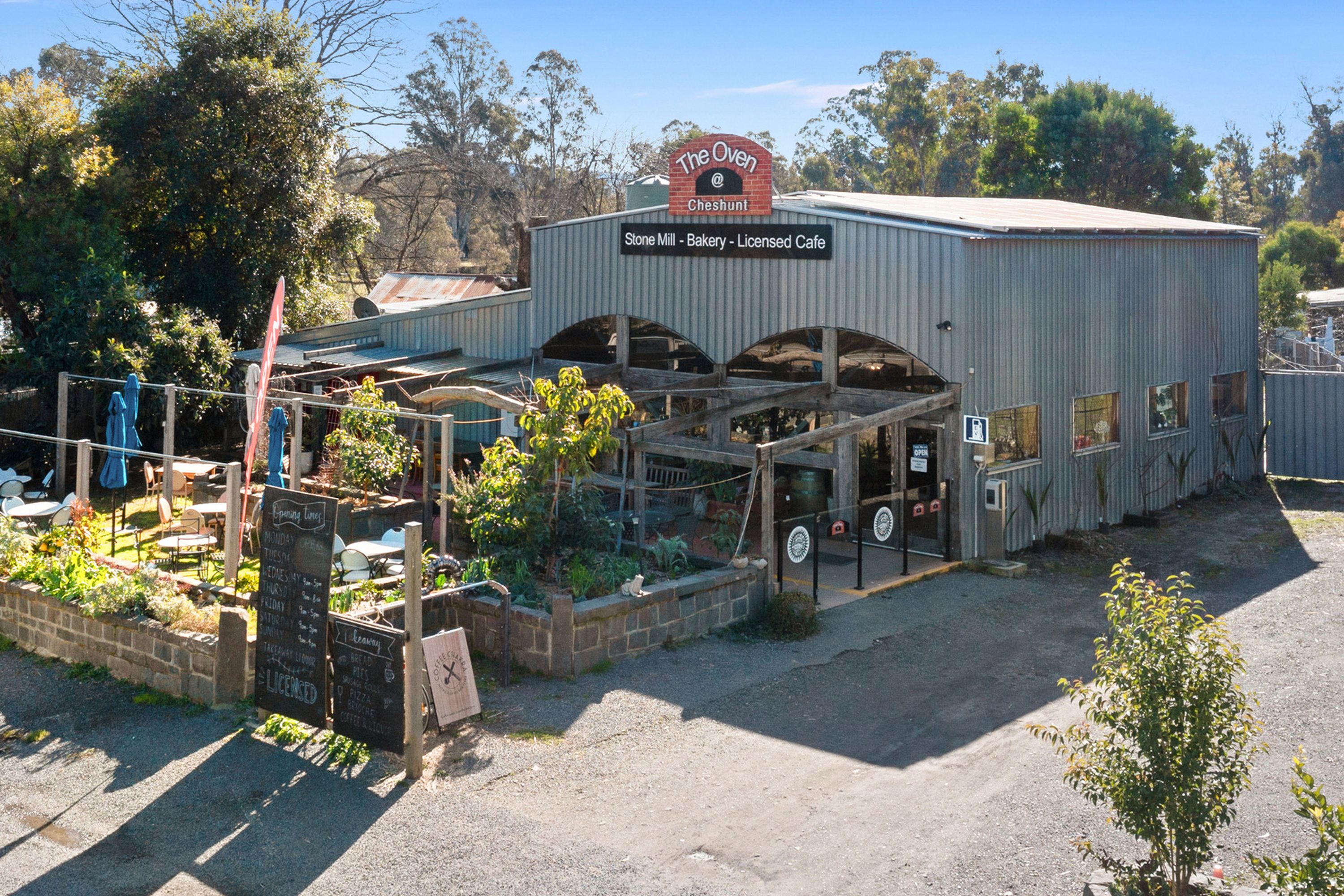 451 King Valley Road, cheshunt, Cheshunt - Image 1