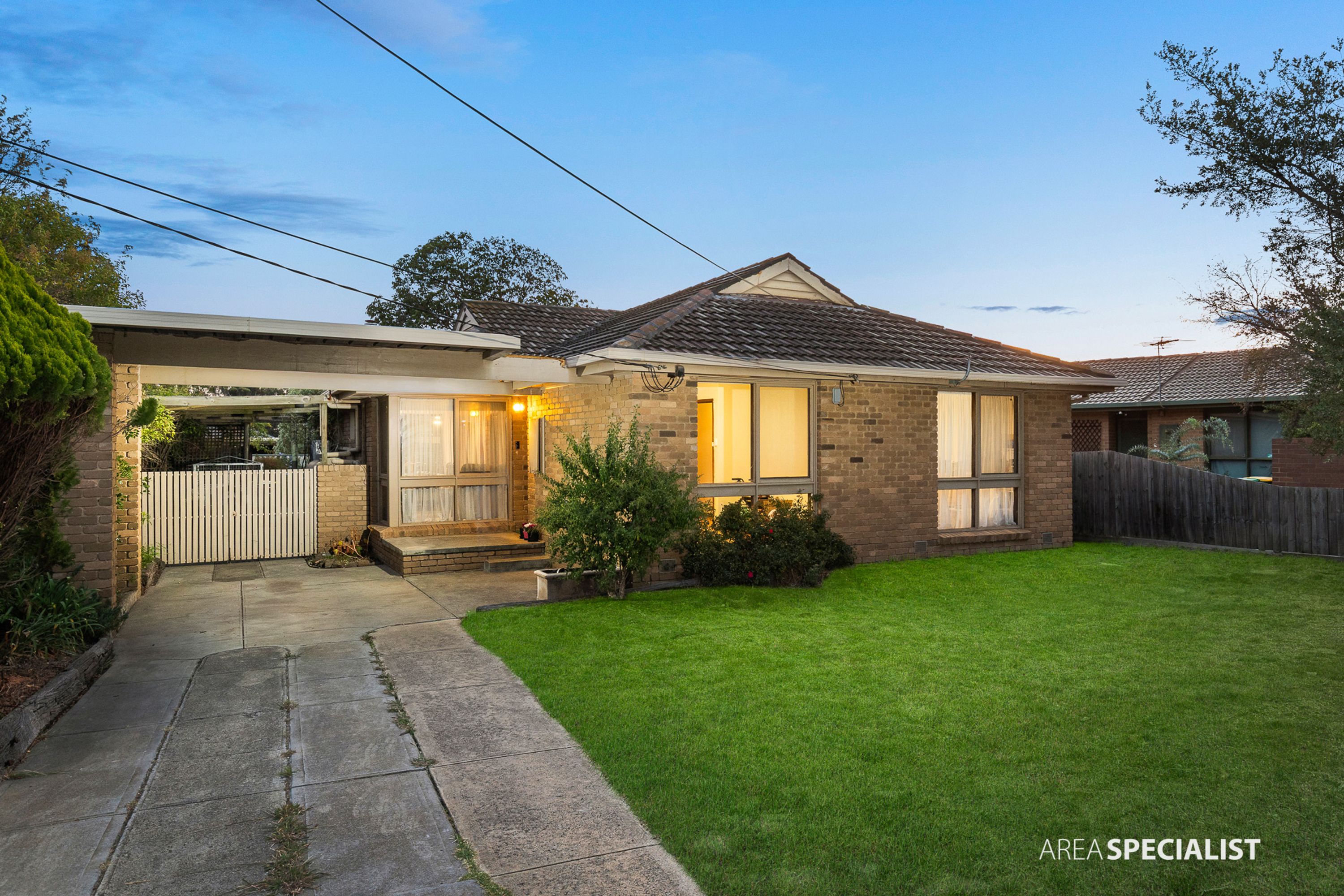 8 Hafey Crescent, Hoppers Crossing, Hoppers Crossing - Image 1