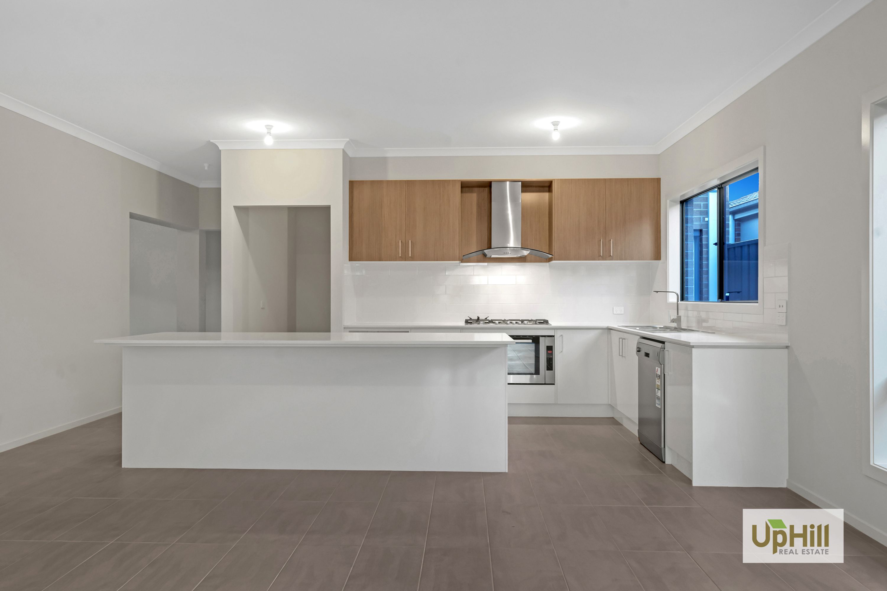 15 JUBILEE ROAD, Clyde - Thumbnail 5