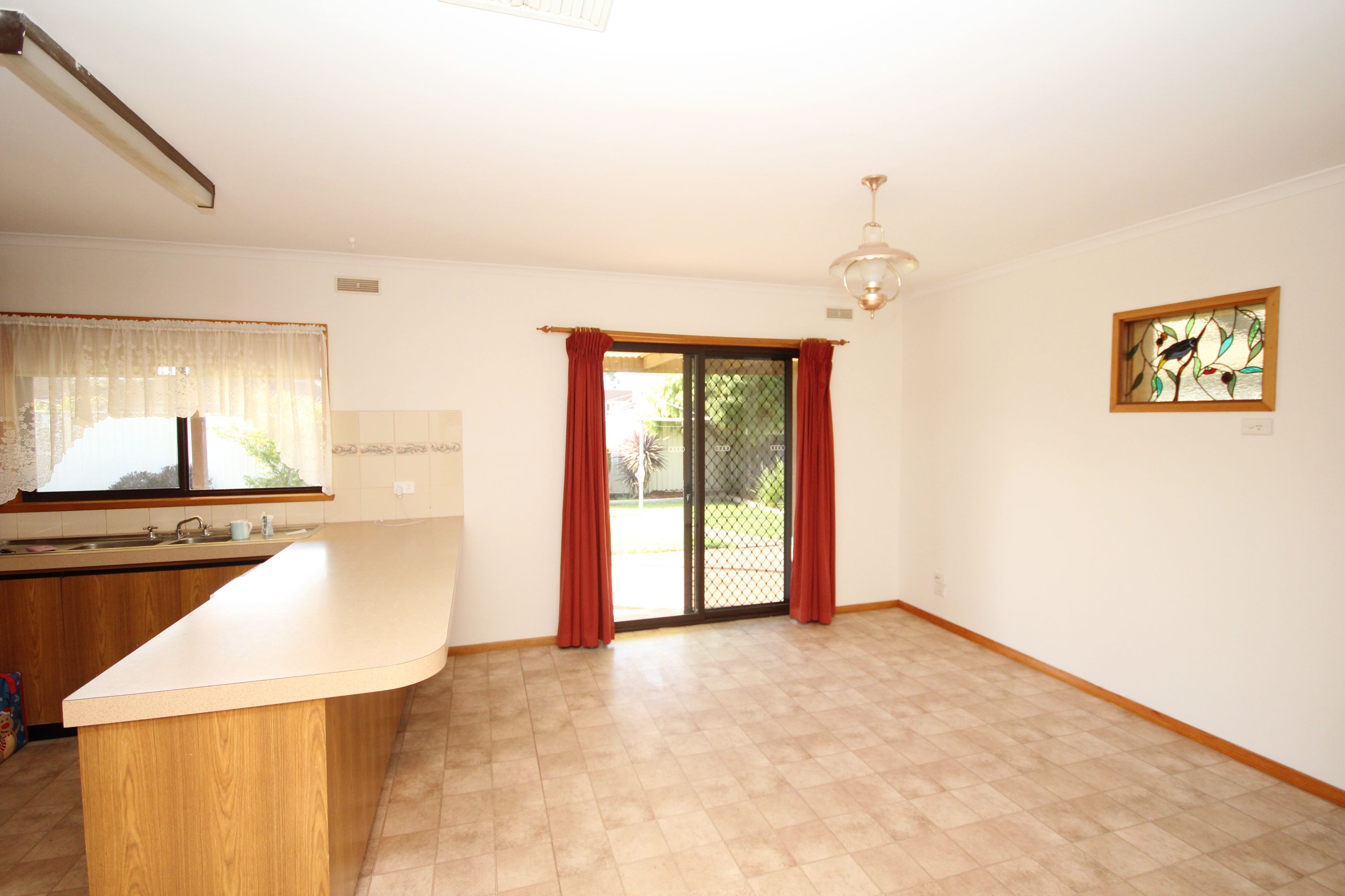 7 Morson Street, Horsham VIC 3400, Horsham - Thumbnail 4