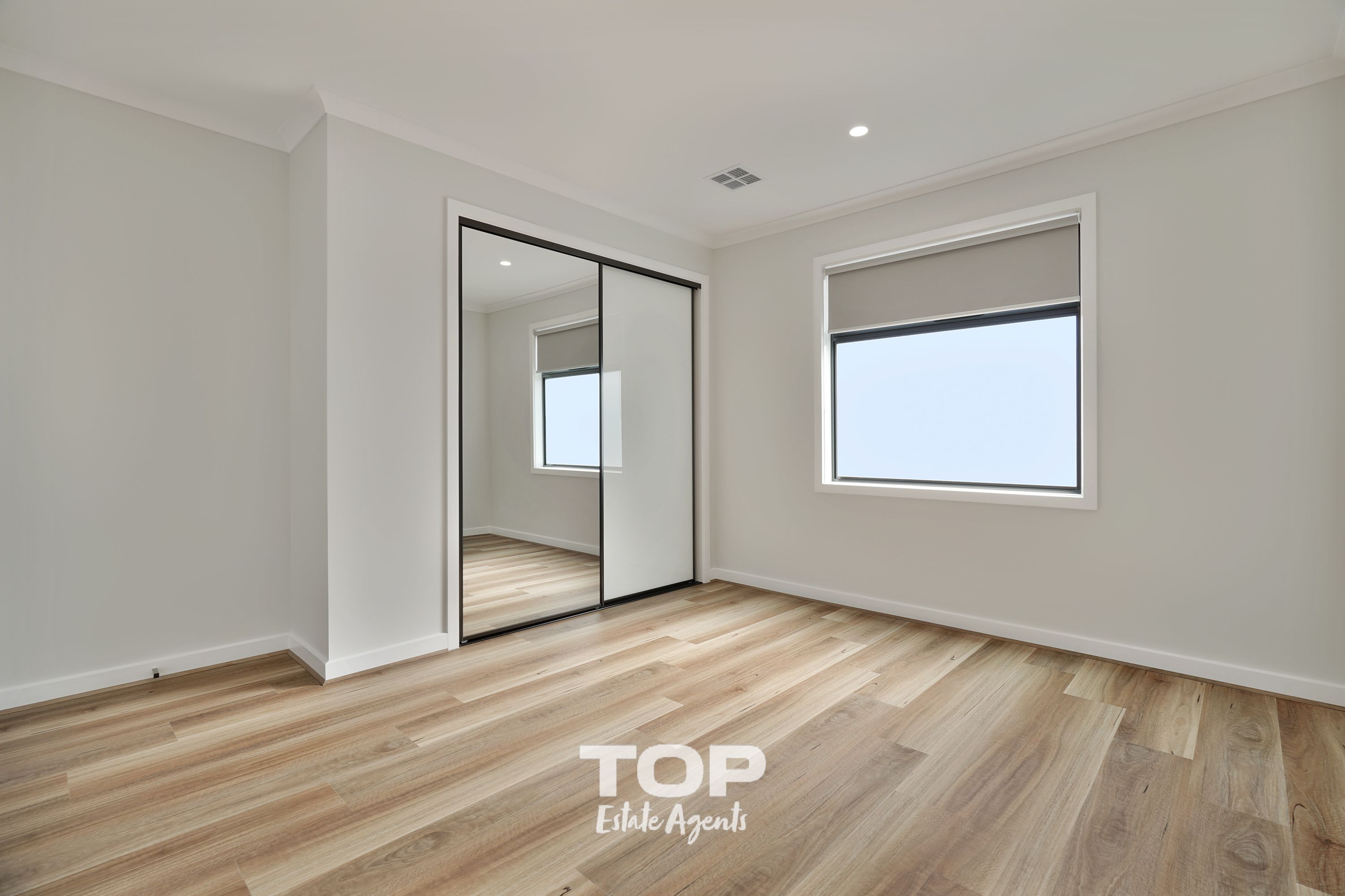 56 Portbury Circuit, Cranbourne East - Thumbnail 8