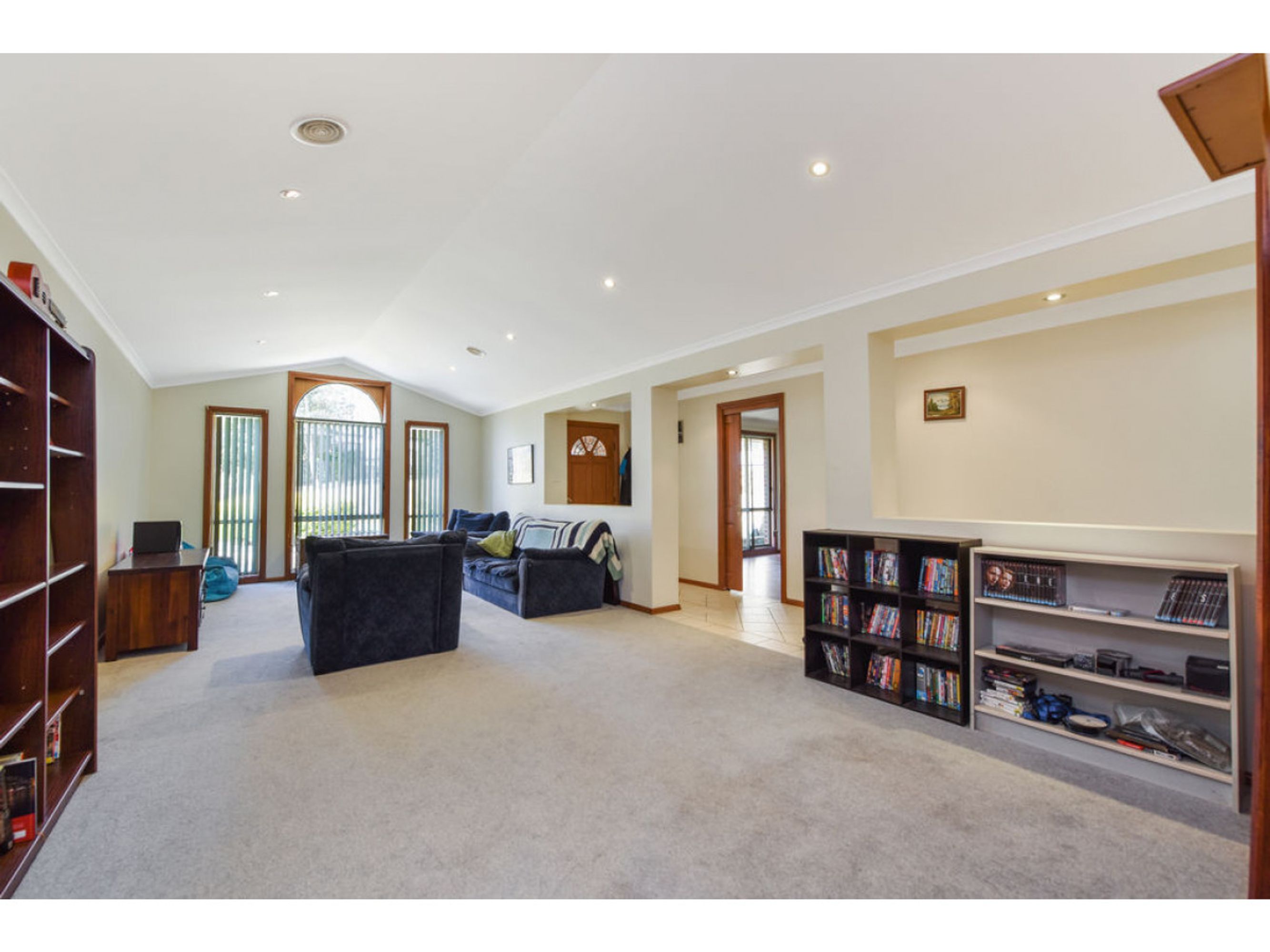 68 Fifth Avenue, Katoomba - Thumbnail 3