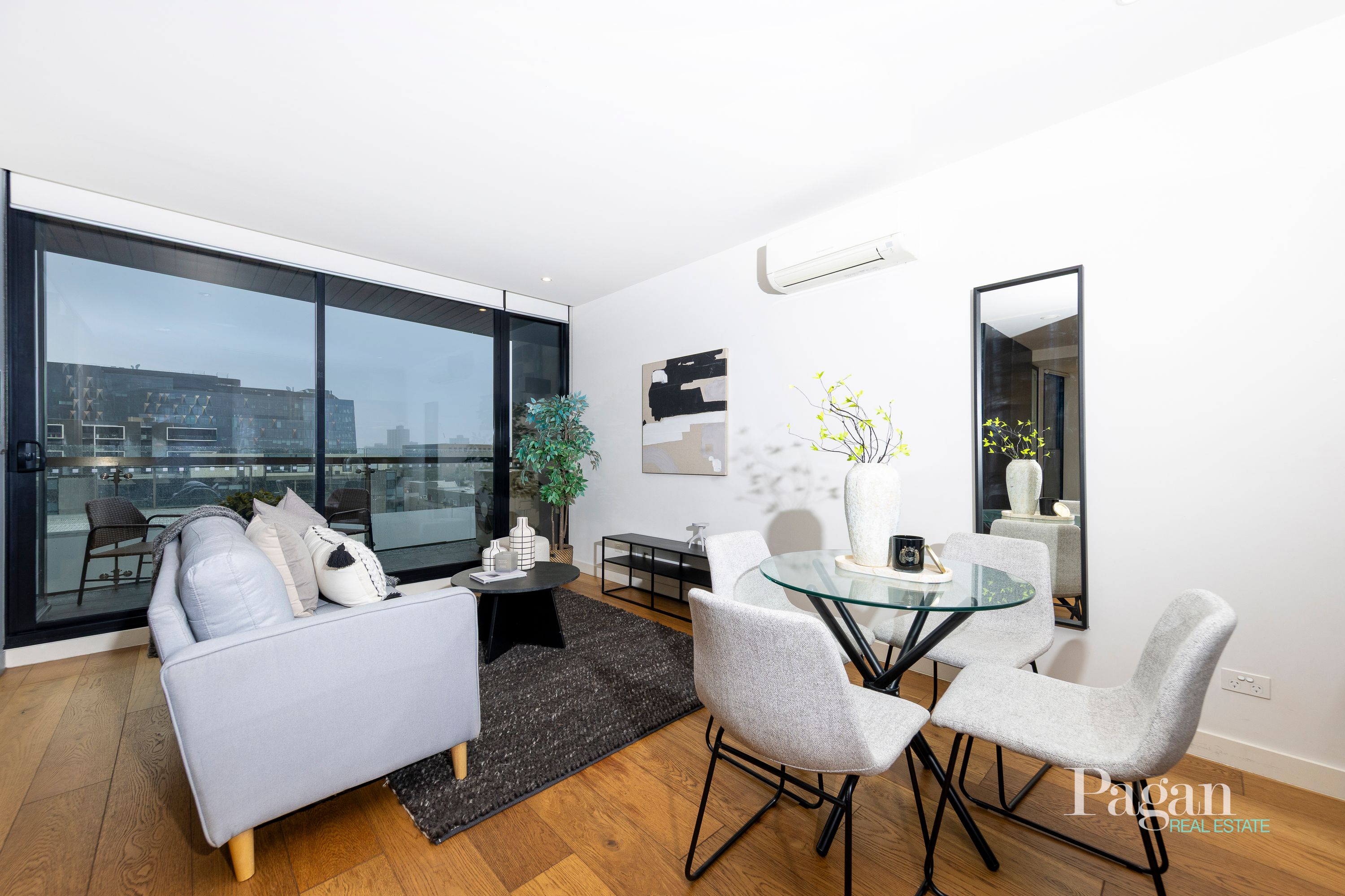 701/123 Pelham Street, Carlton - Thumbnail 3