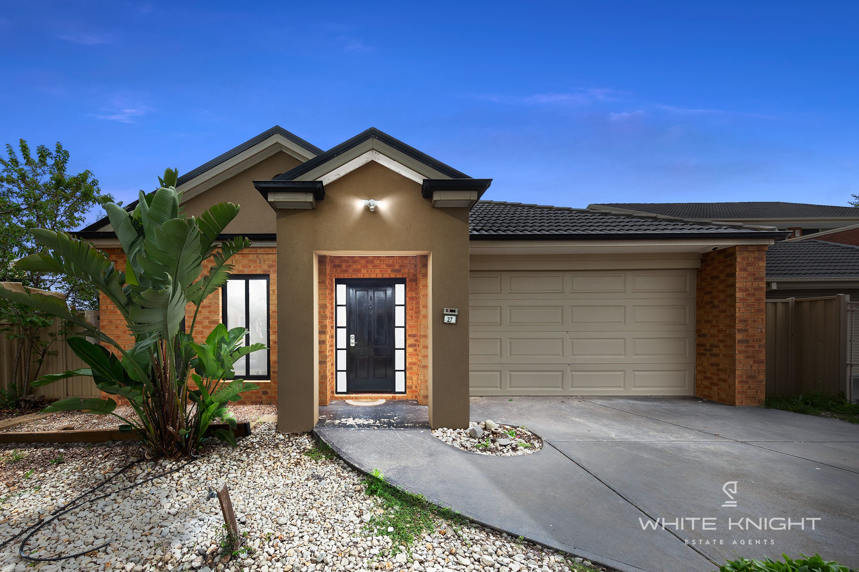 27 Kooyong Way, Caroline Springs VIC 3023, Caroline Springs - Thumbnail 2