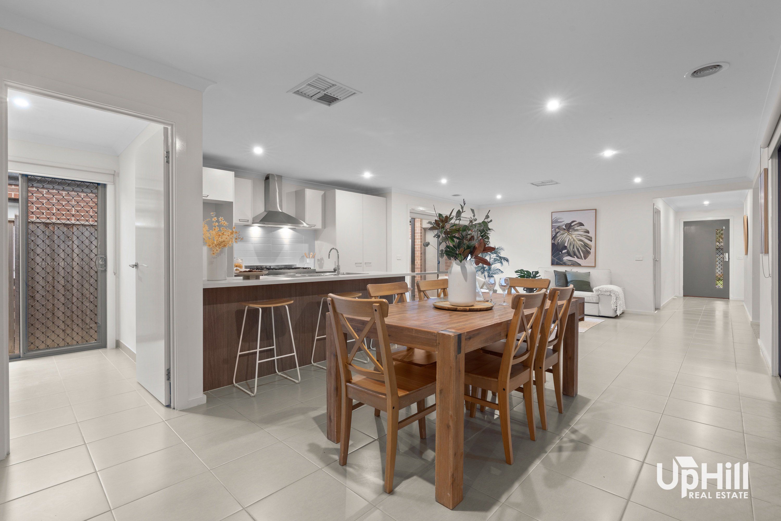 48 Adrian Street, Cranbourne East - Thumbnail 6
