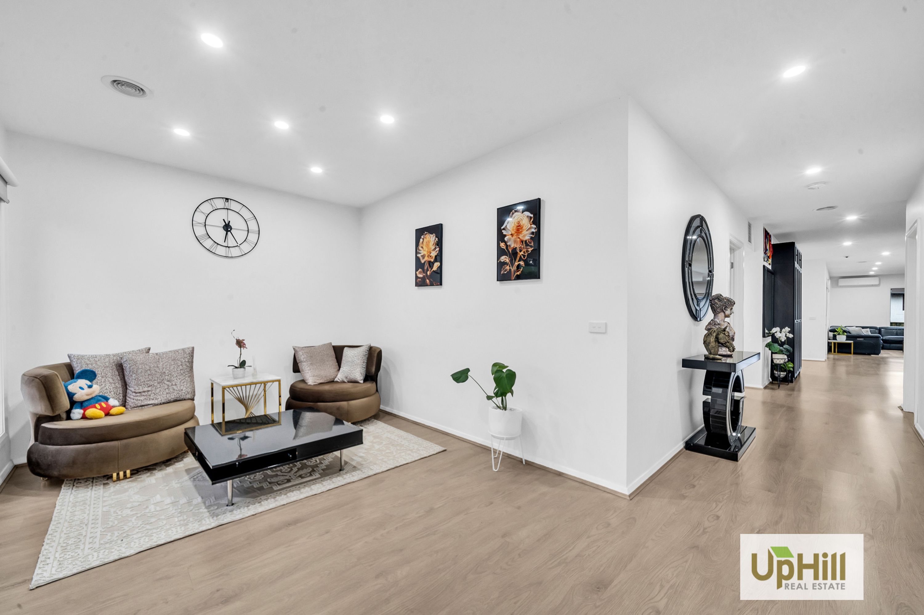 36 Greenslate Street, Clyde North - Thumbnail 4
