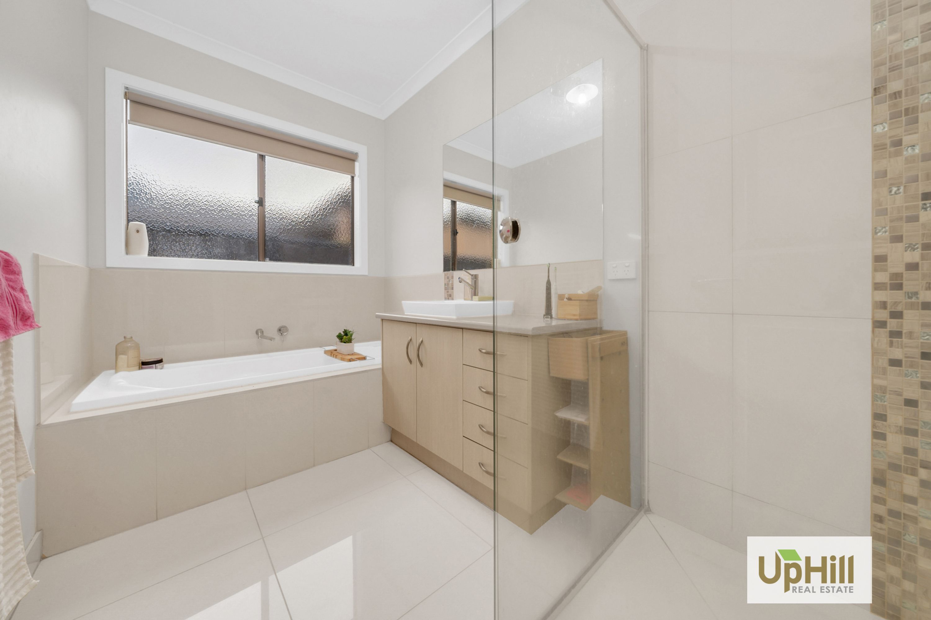83 Selandra Boulevard, Clyde North - Thumbnail 7
