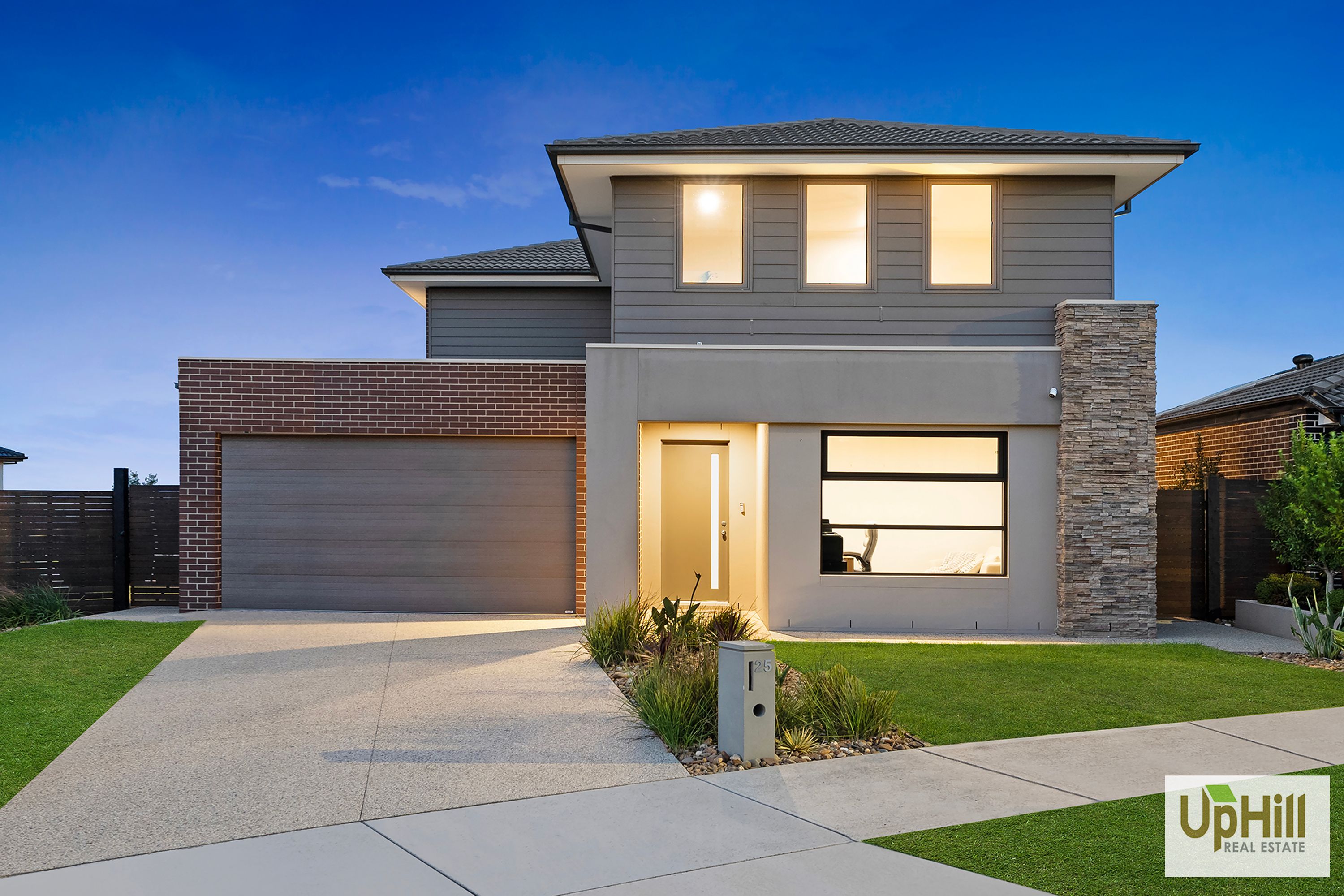 25 Holgate Avenue, Clyde North - Thumbnail 2