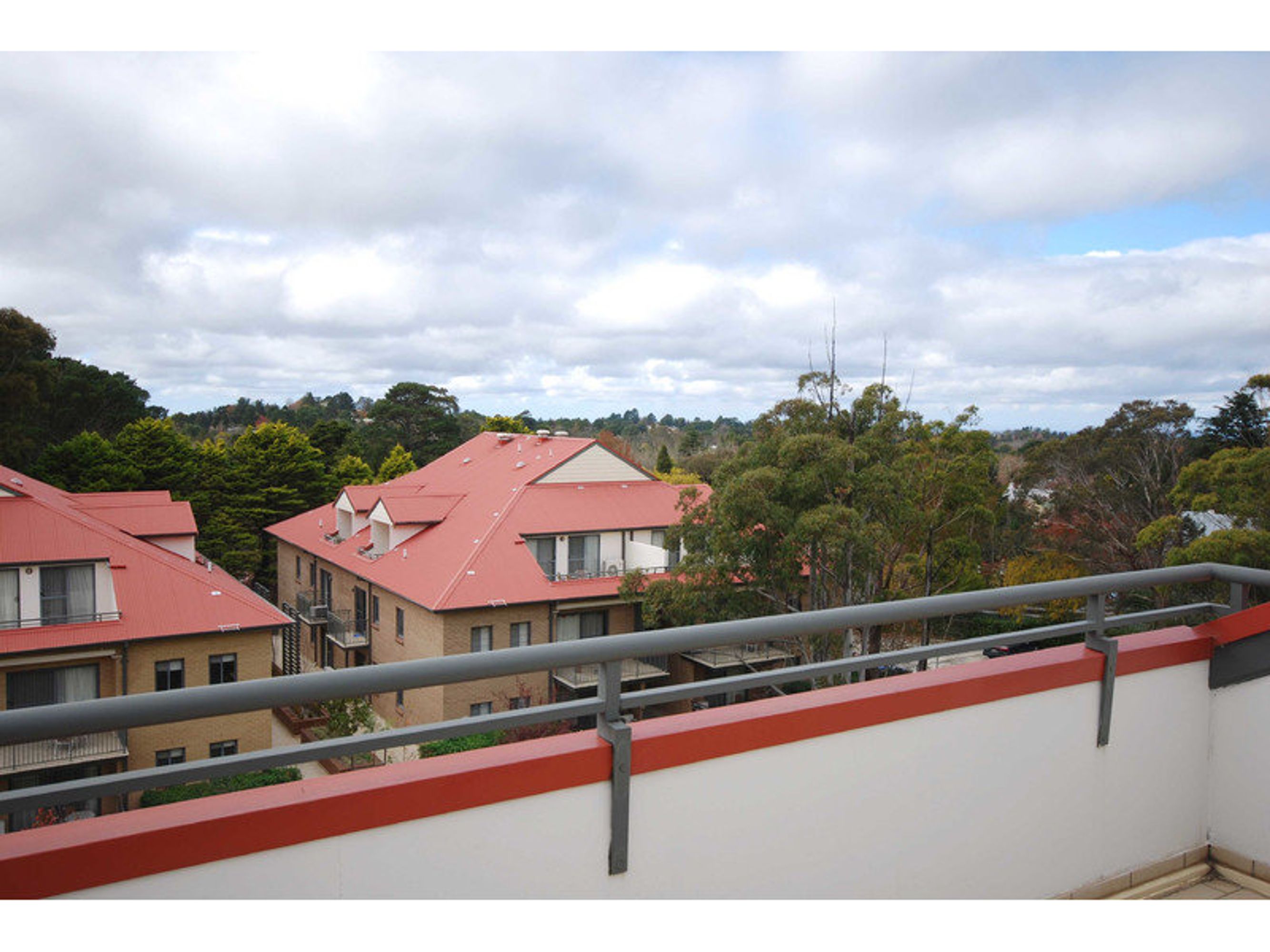 39 & 40/100 - 116 Leura Mall, Leura - Thumbnail 8