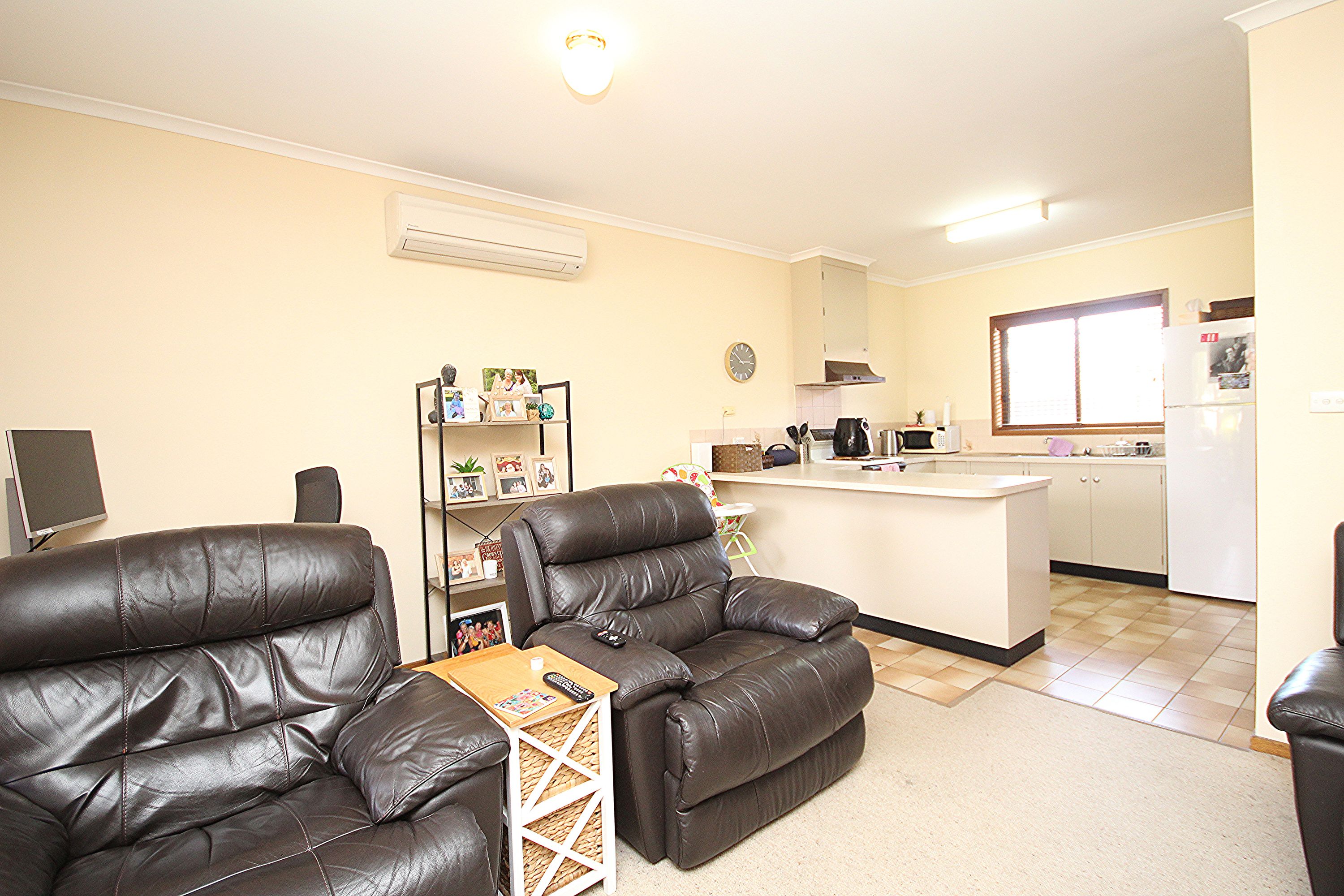 2/19 Harriett Street, Horsham VIC 3400, Horsham - Thumbnail 3
