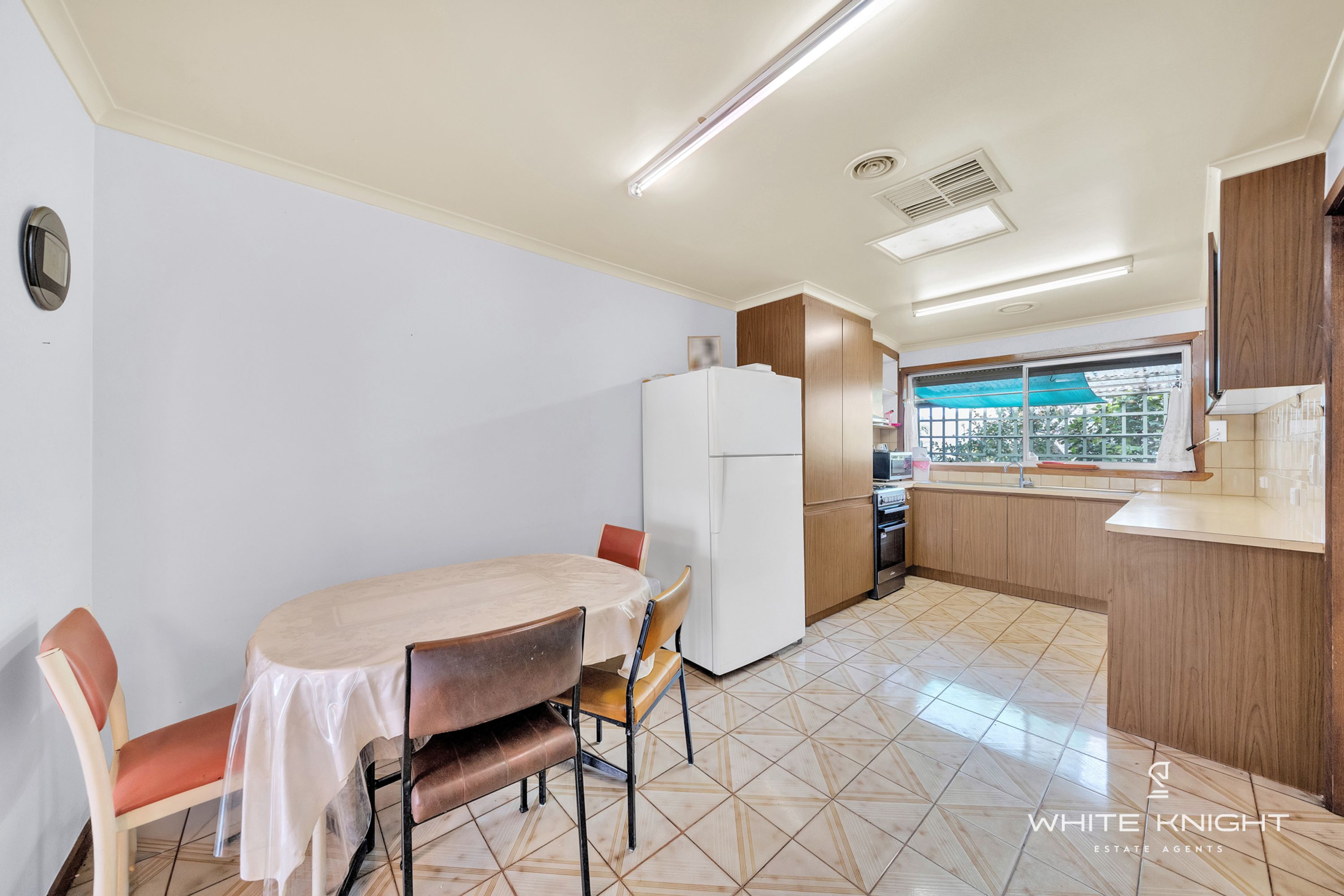 2A GRANT STREET, St Albans VIC 3021, St Albans - Thumbnail 8