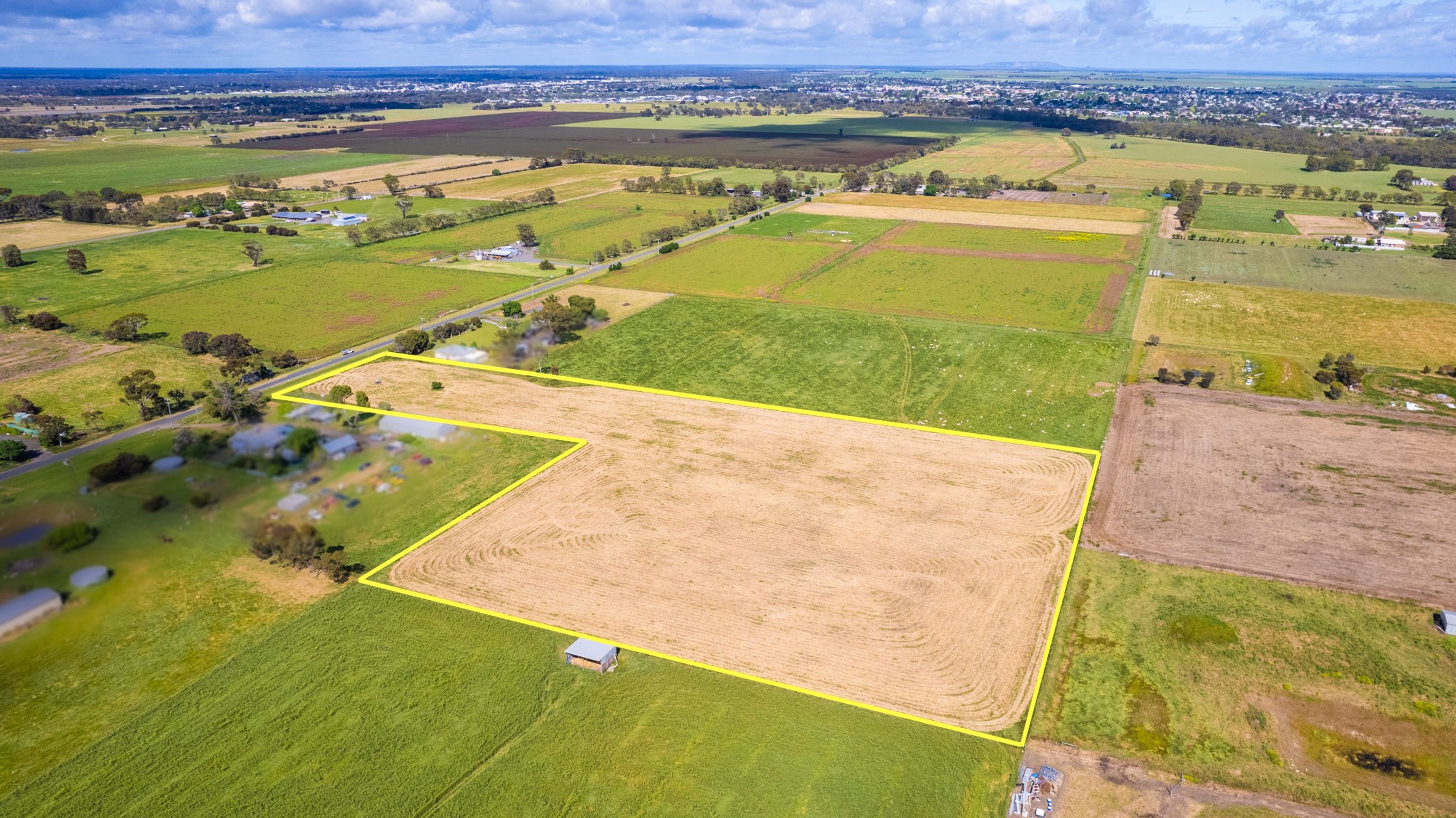 195 Browns Road, Riverside VIC 3401, Riverside - Thumbnail 2