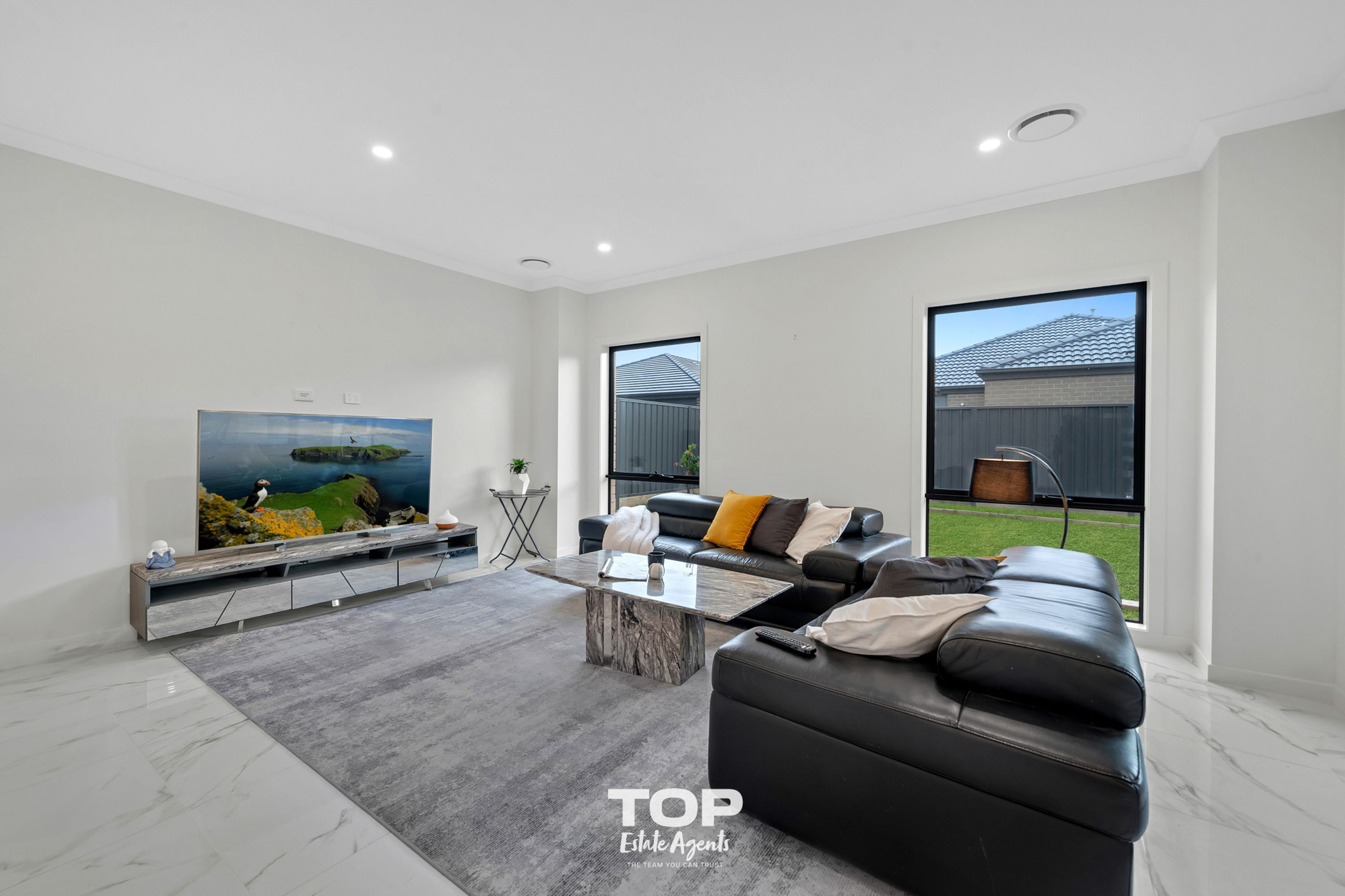 29 Athenaeum Avenue, Clyde North - Thumbnail 7