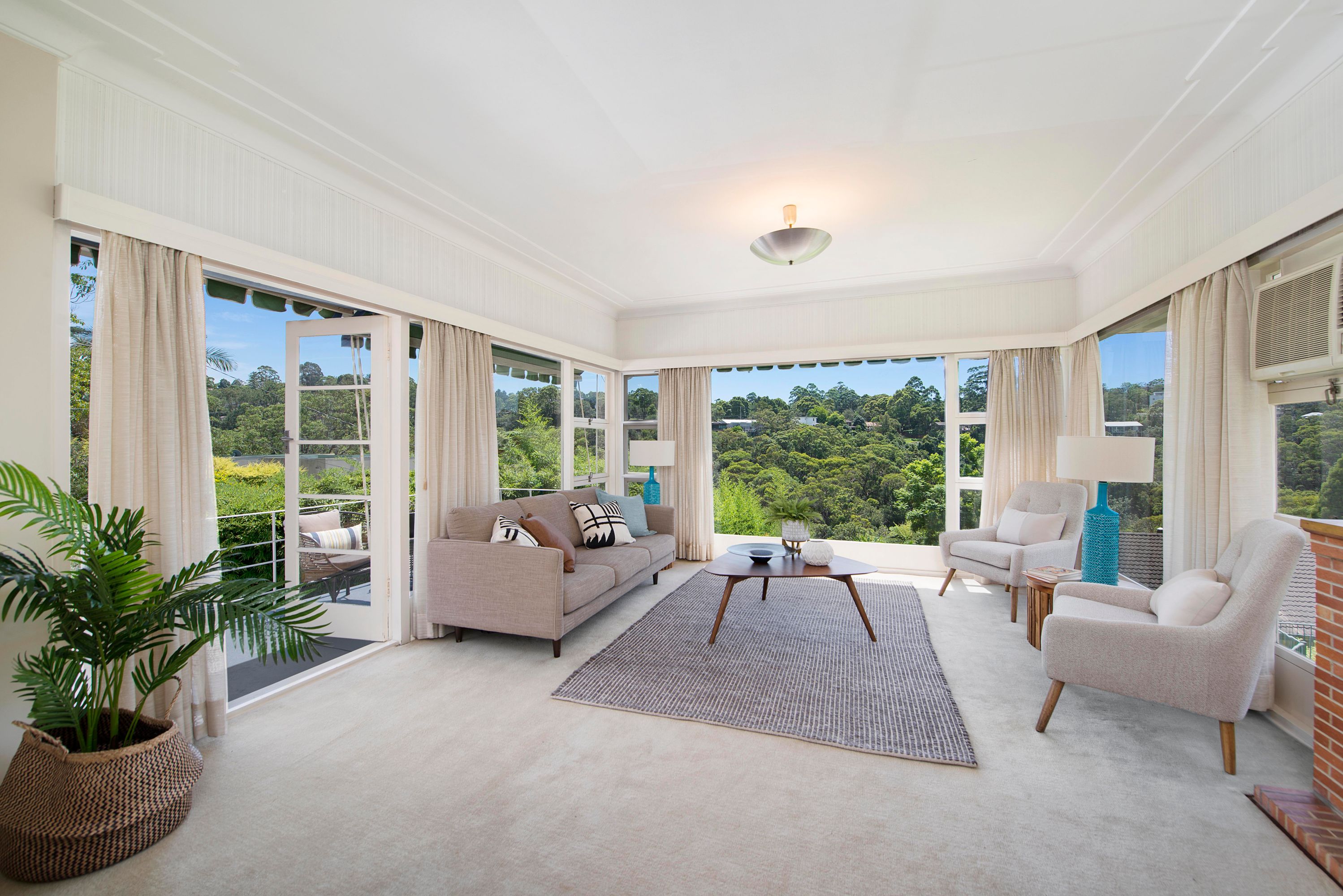 303 Eastern Valley Way, Middle Cove - Thumbnail 2