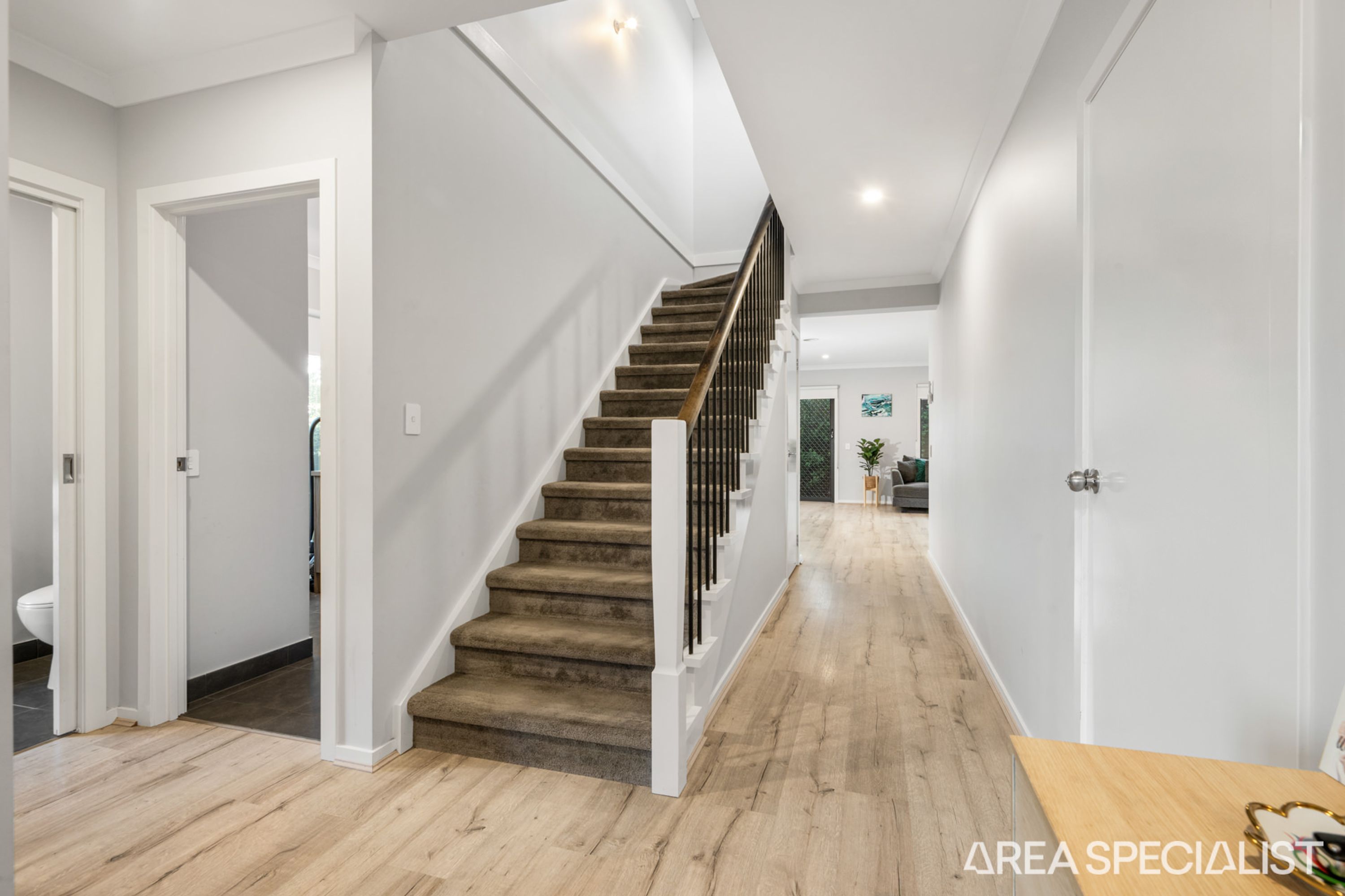 1 Expedition Way, Corio VIC 3214, Corio - Thumbnail 2