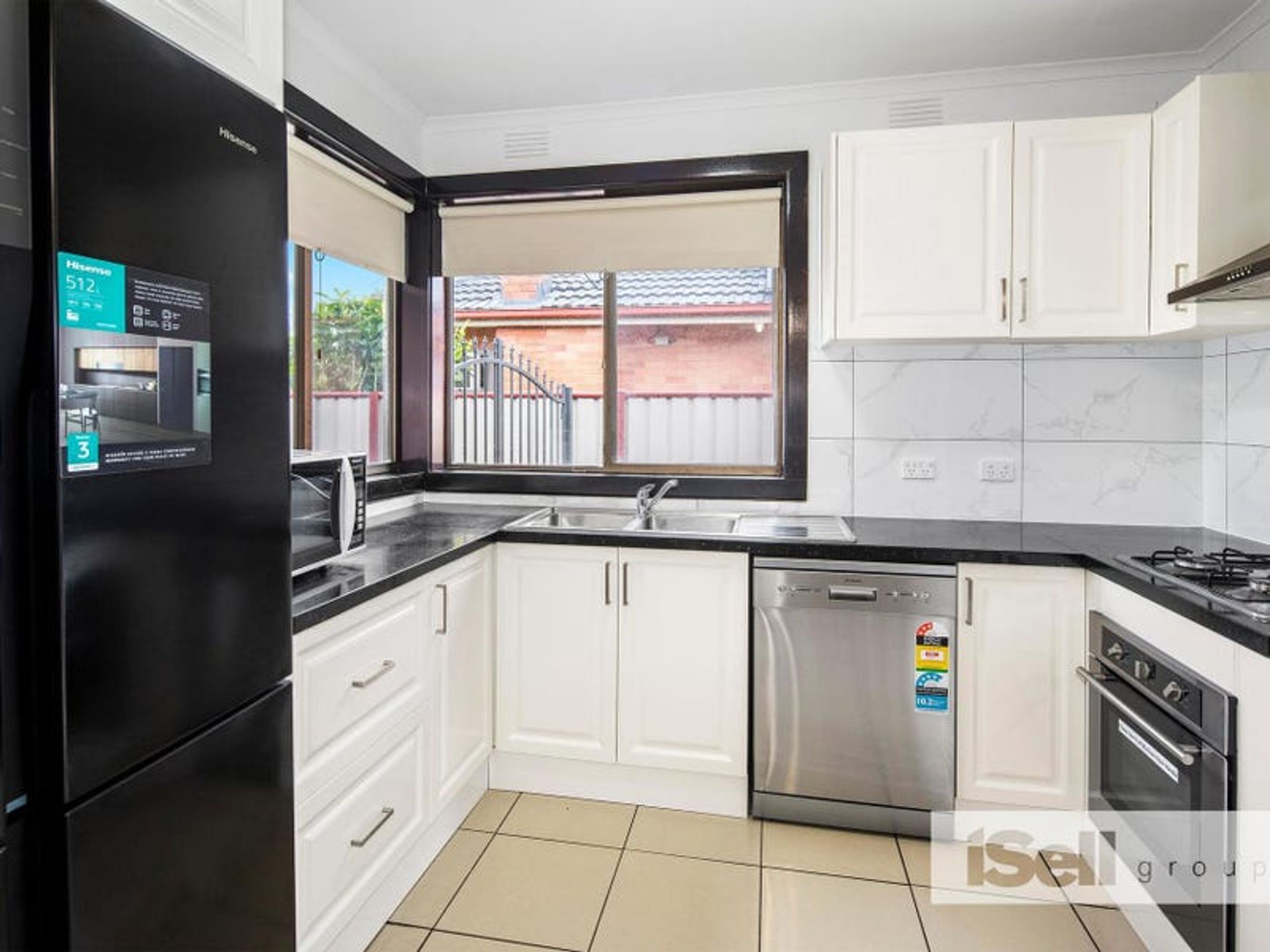 34 Metylene Avenue, Springvale - Thumbnail 3