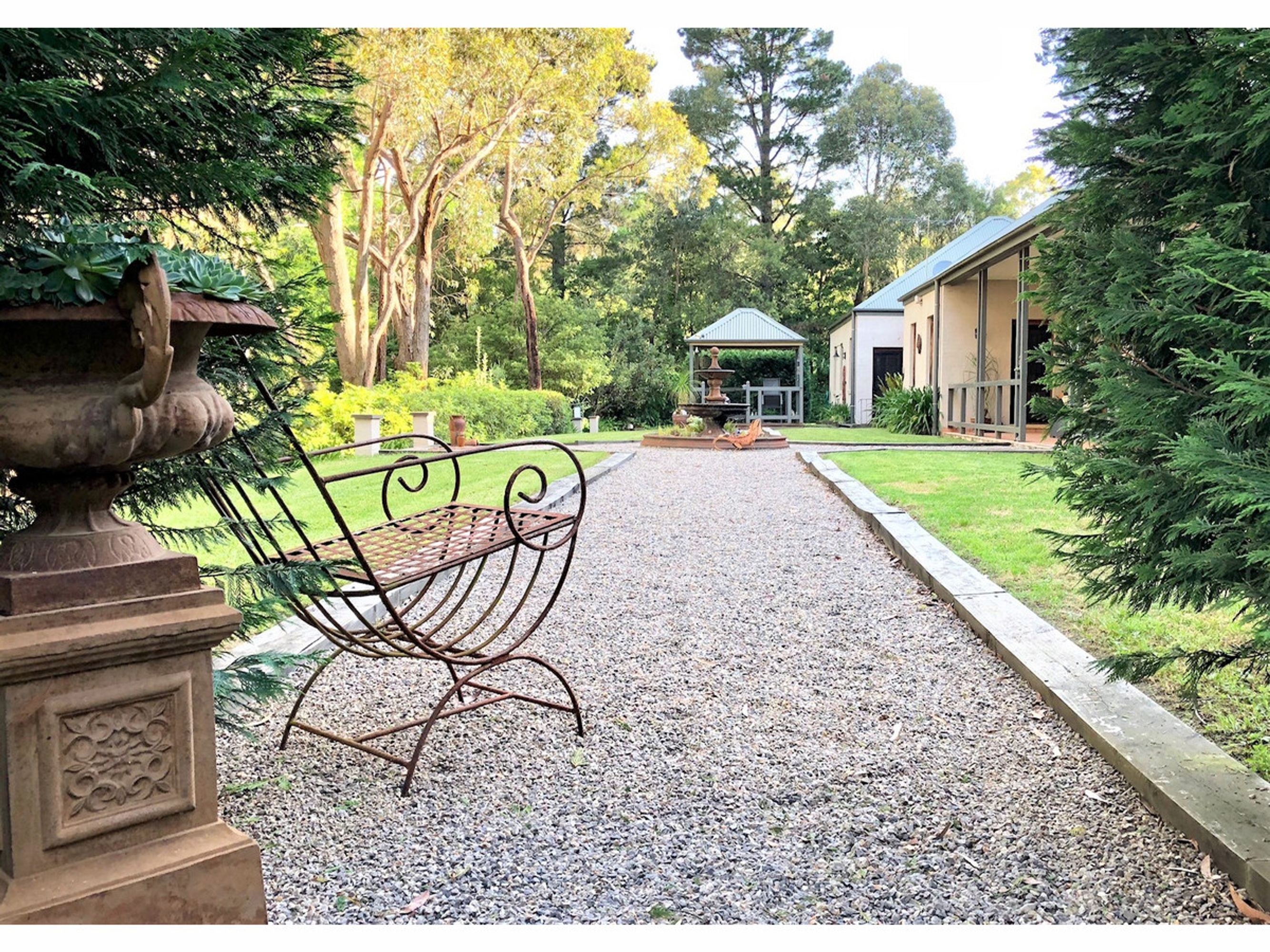 43 Alexander, Hazelbrook - Thumbnail 8