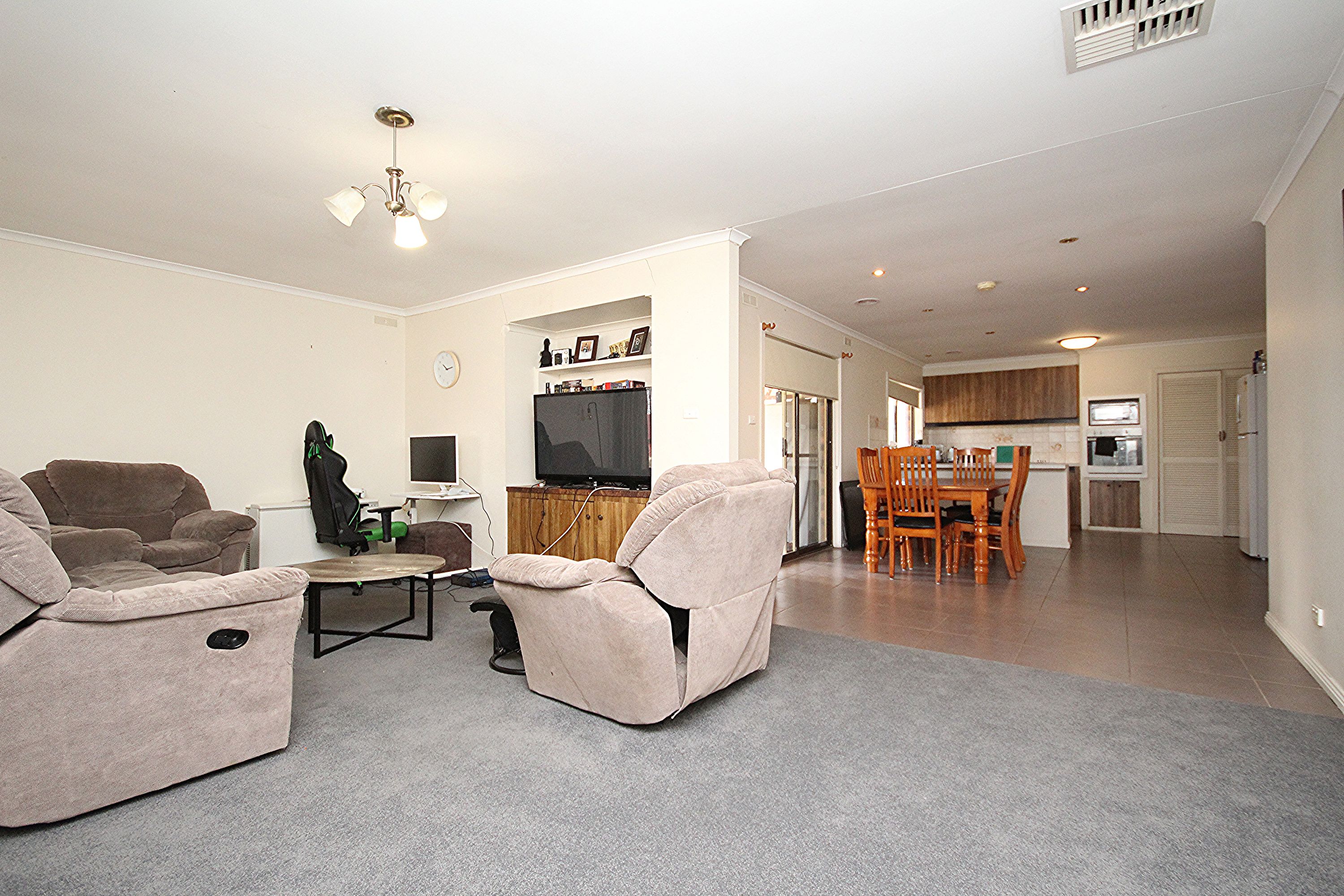 57 Federation Avenue, Horsham VIC 3400, Horsham - Thumbnail 3