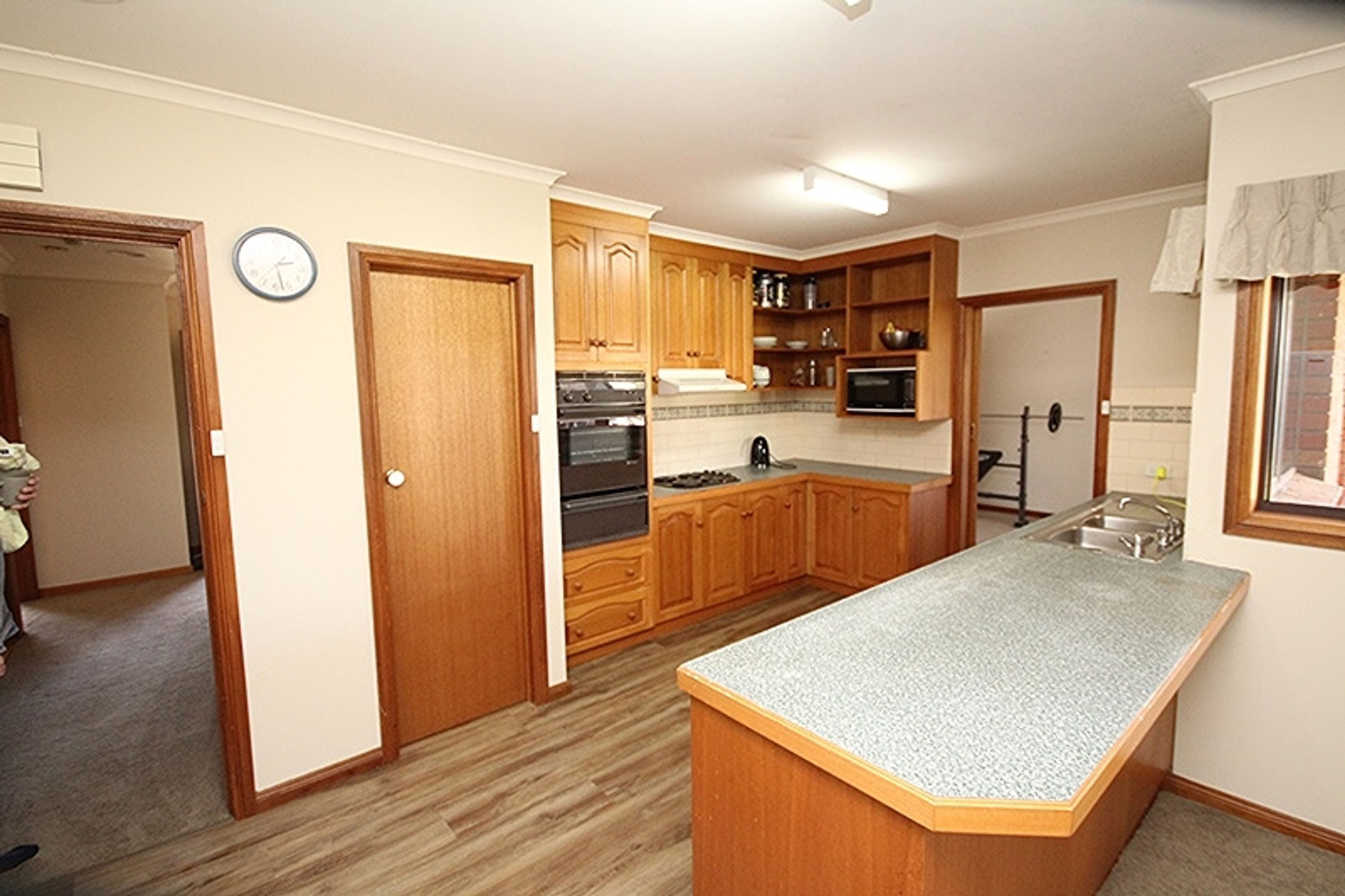 17 Penny Avenue, Horsham VIC 3400, Horsham - Thumbnail 5