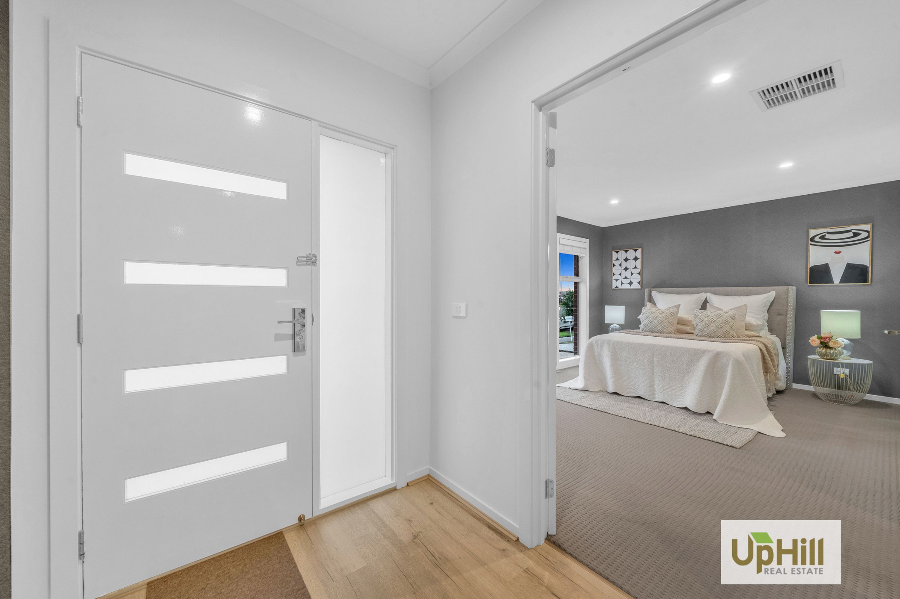 5 Speargrass Close, Clyde North - Thumbnail 2