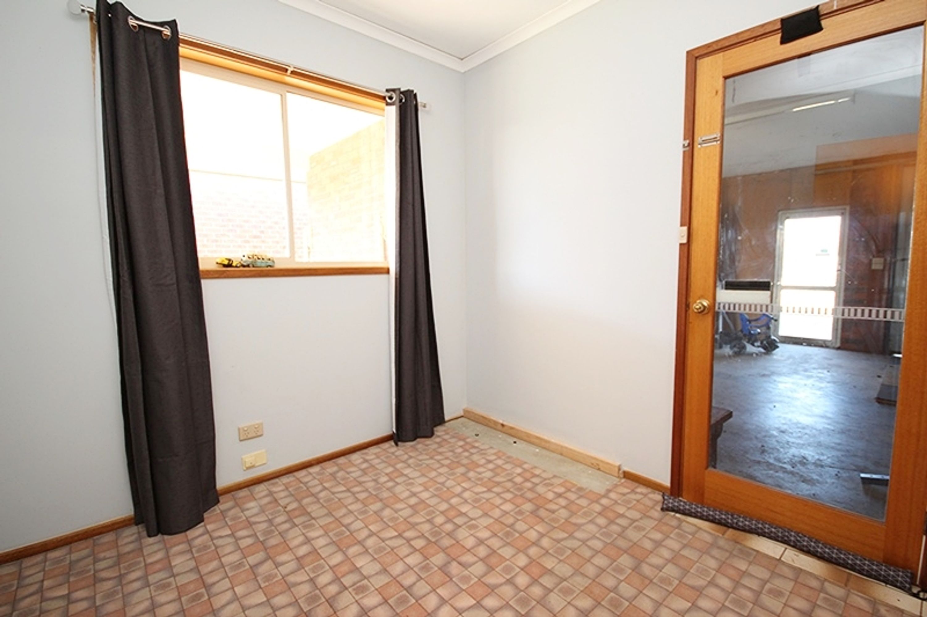 63 Wavell Street, Horsham VIC 3400, Horsham - Thumbnail 5