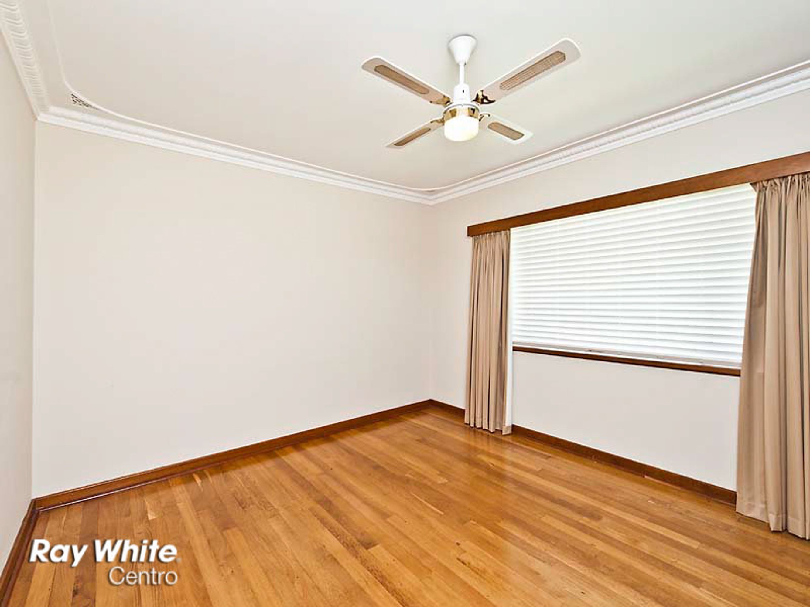 21 Templetonia Crescent, City Beach, WA 6015, City Beach - Thumbnail 6