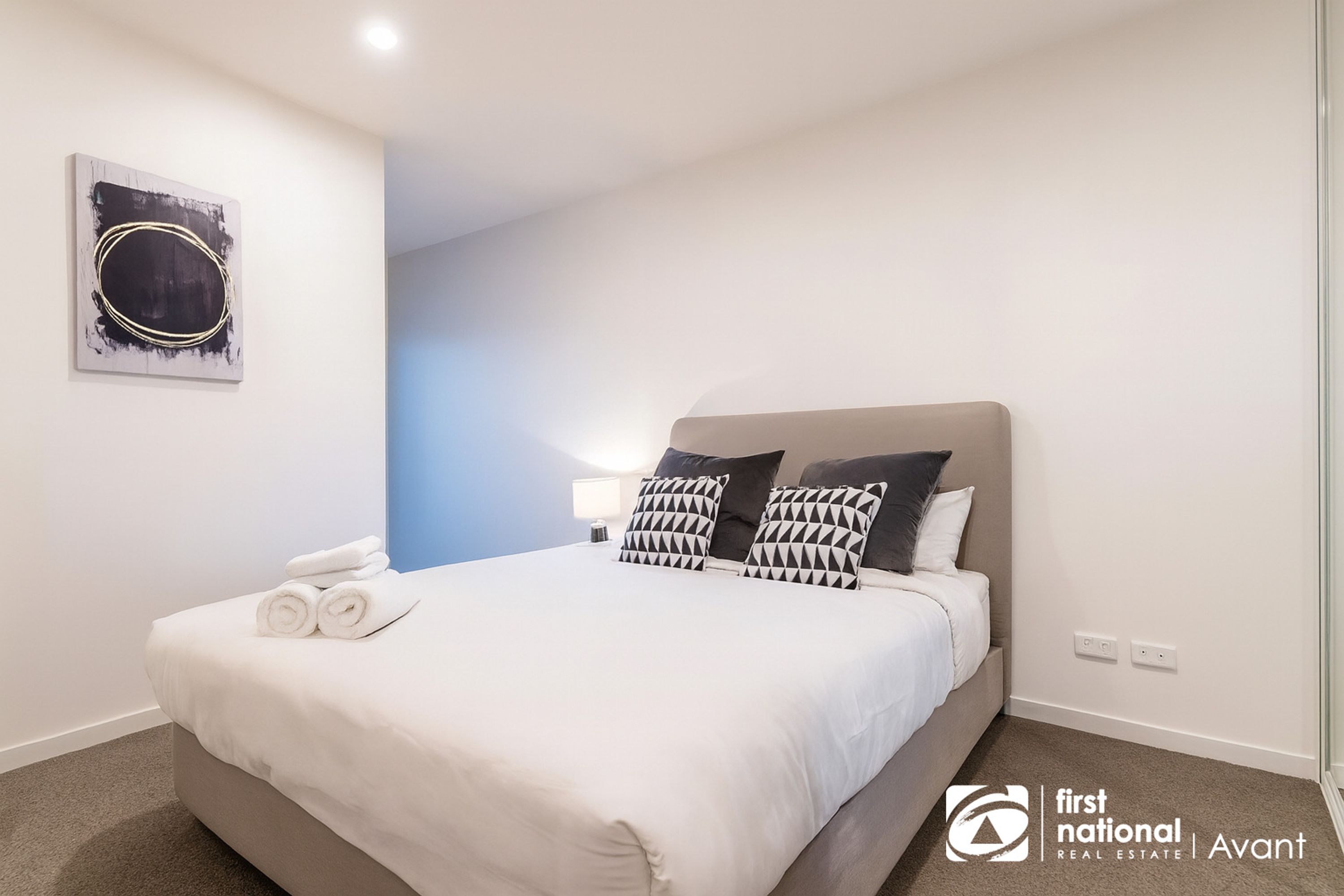 703/8 Wellington Road, Box Hill - Thumbnail 5