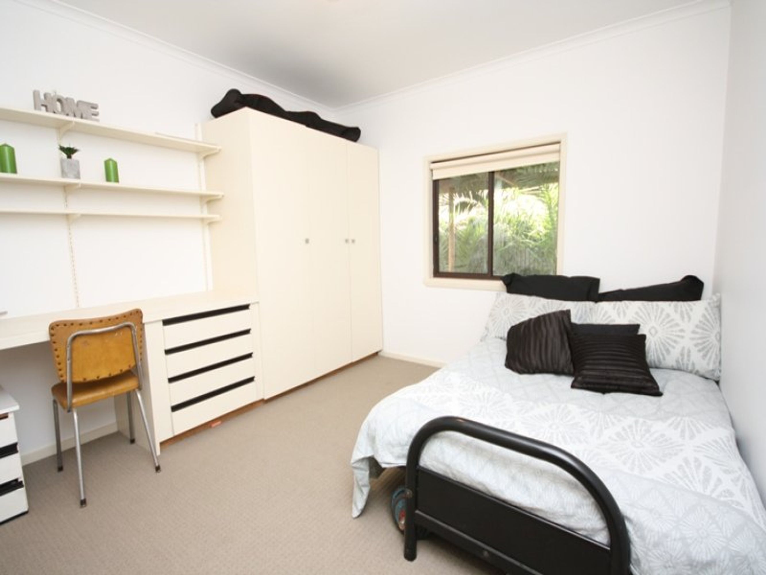 1 Valentine Avenue, Horsham VIC 3400, Horsham - Thumbnail 7