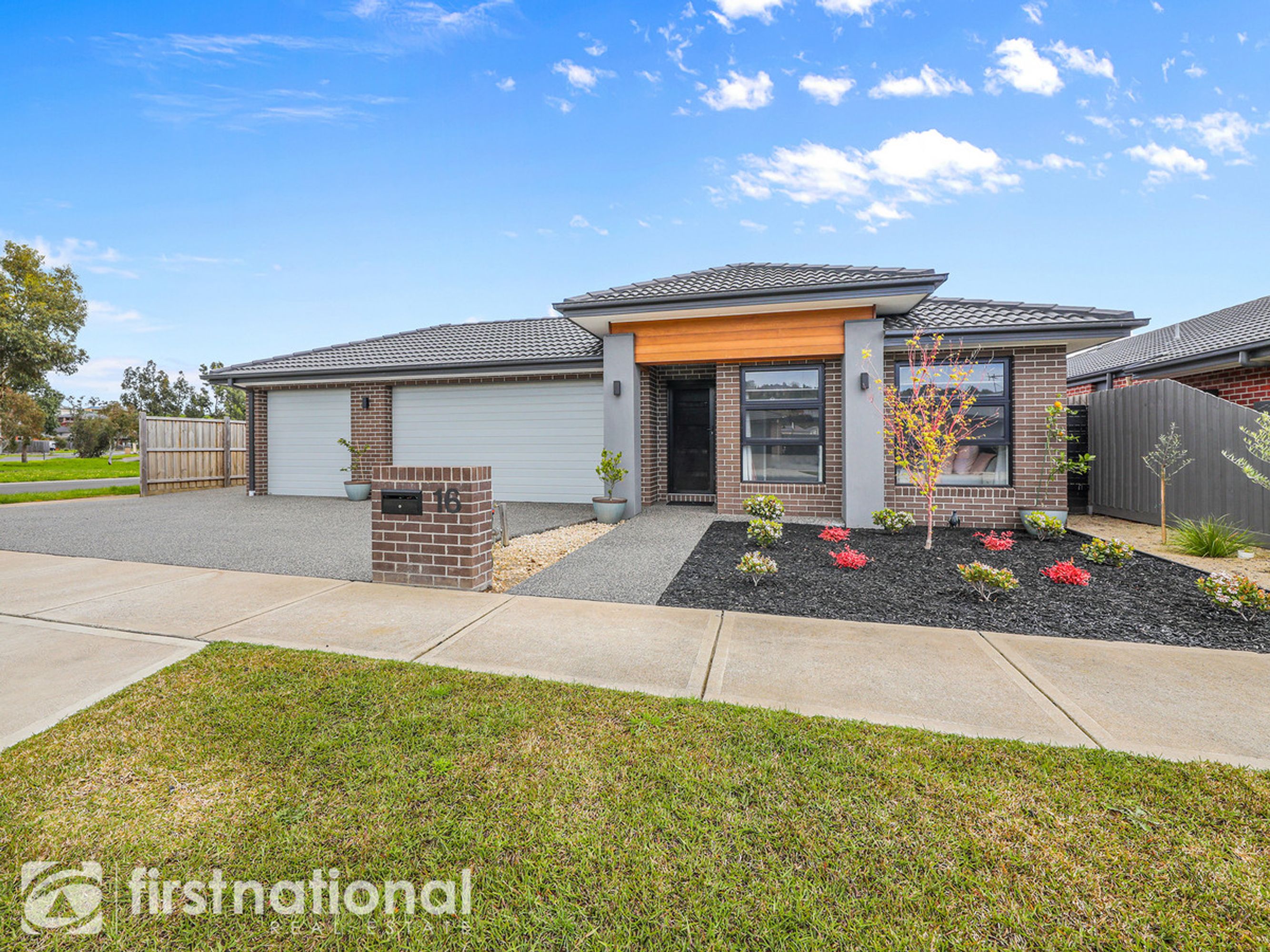 16 Pepper Crescent, Drouin