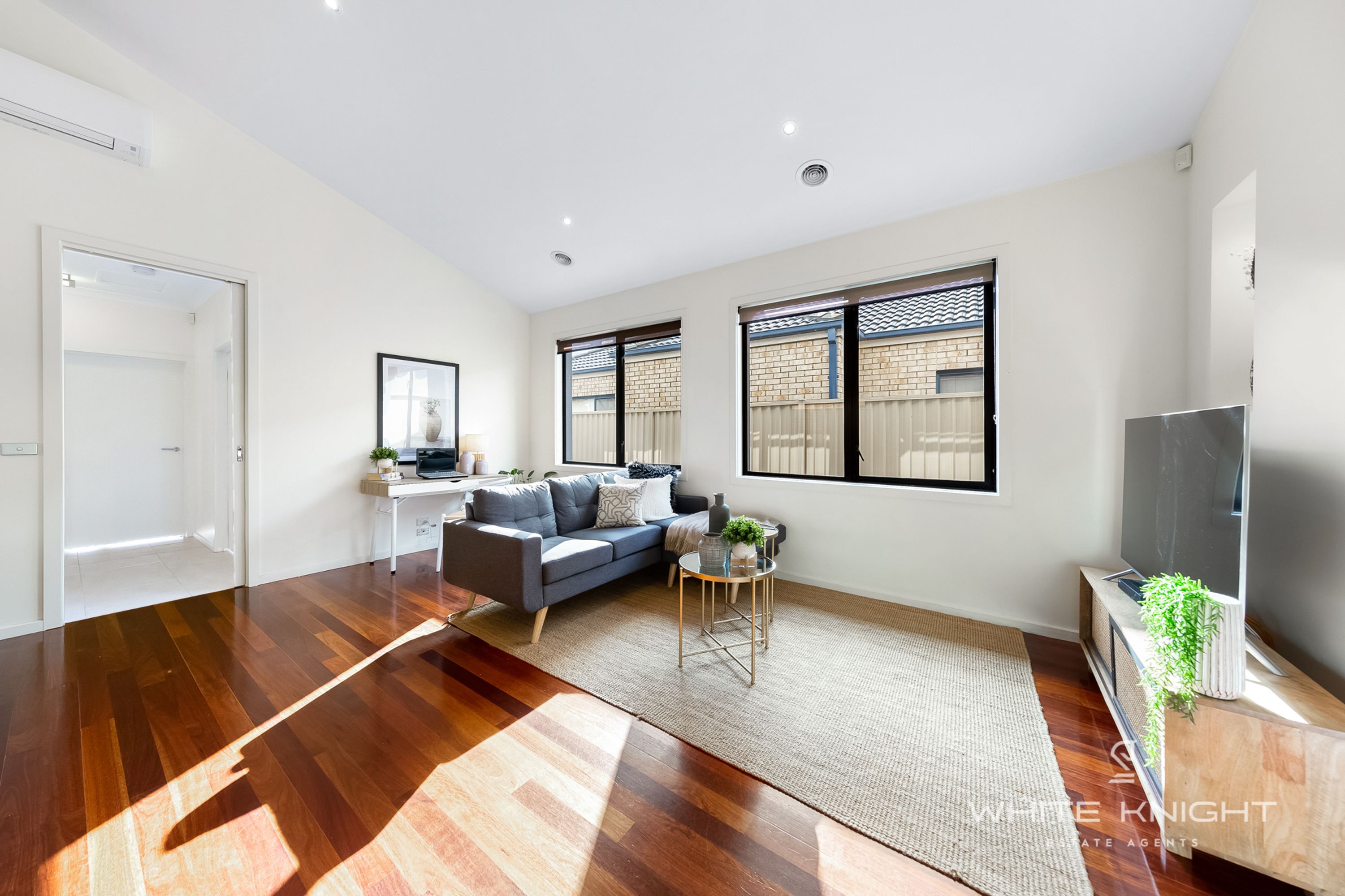 13 Studley Park Way, Caroline Springs VIC 3023, Caroline Springs - Thumbnail 7